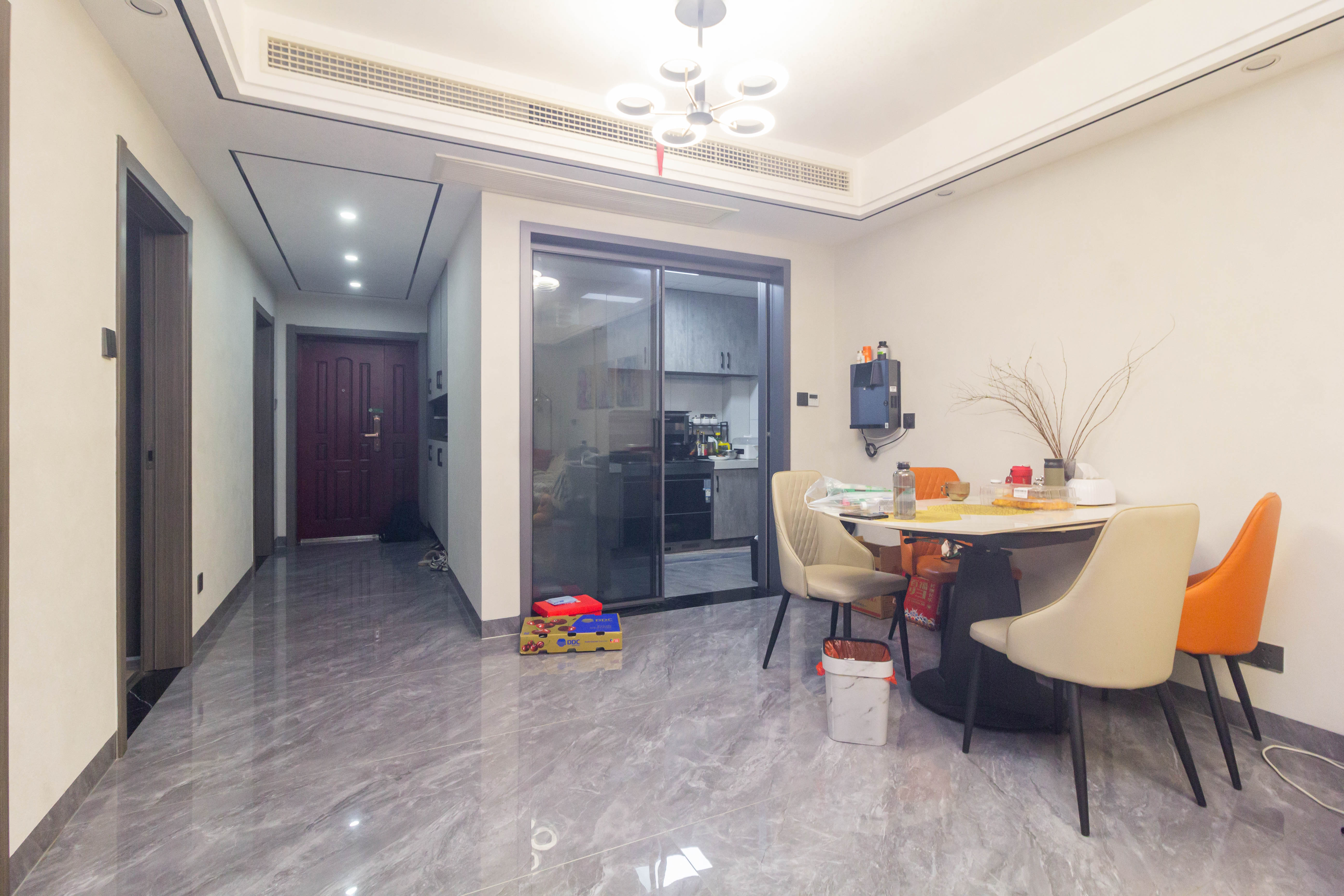 中交中央公园D4区 3室1厅1卫 125.0万 中交中央公园D4区 3室1厅1卫 125.0万客厅