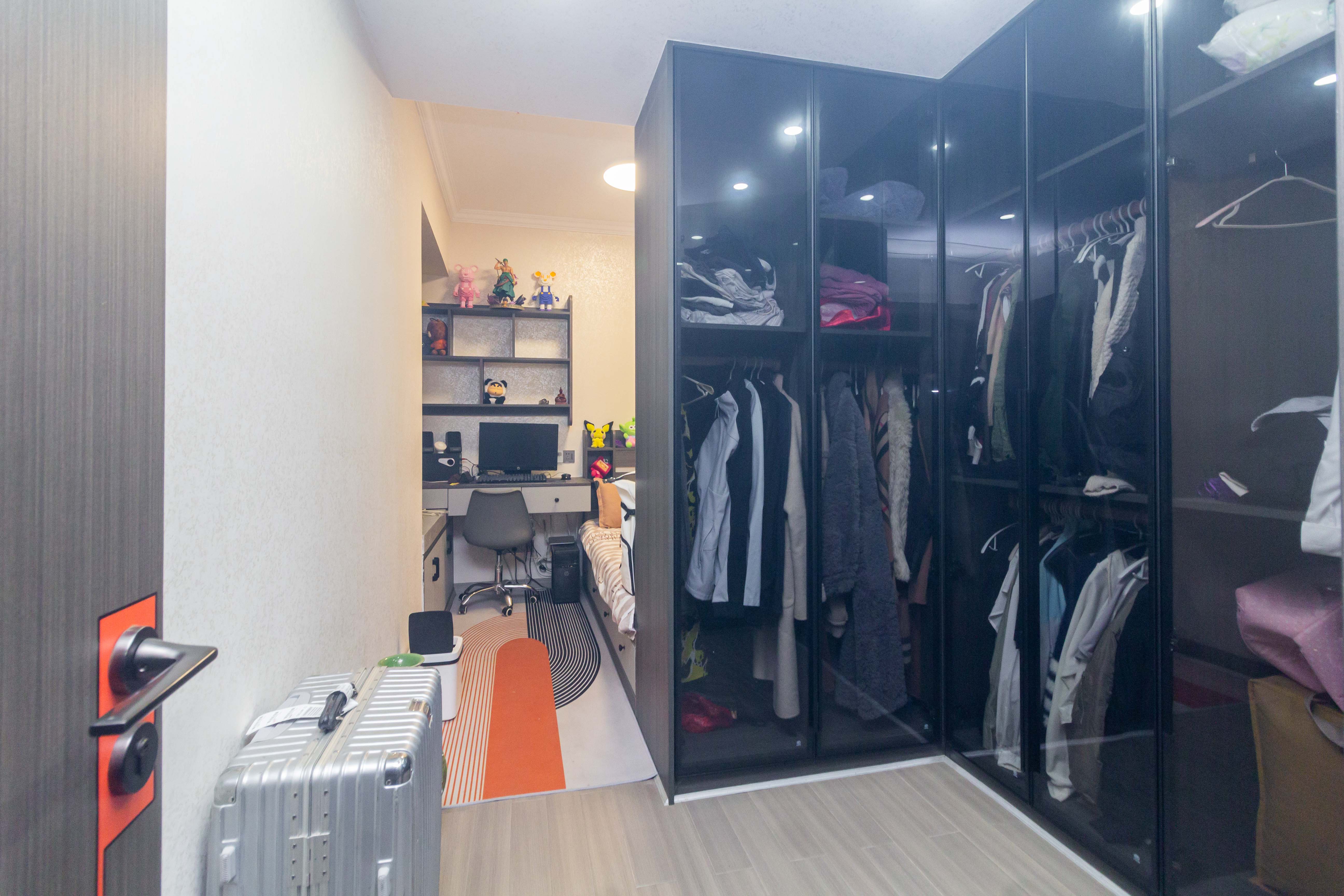 中交中央公园D4区 3室1厅1卫 125.0万 中交中央公园D4区 3室1厅1卫 125.0万卧室