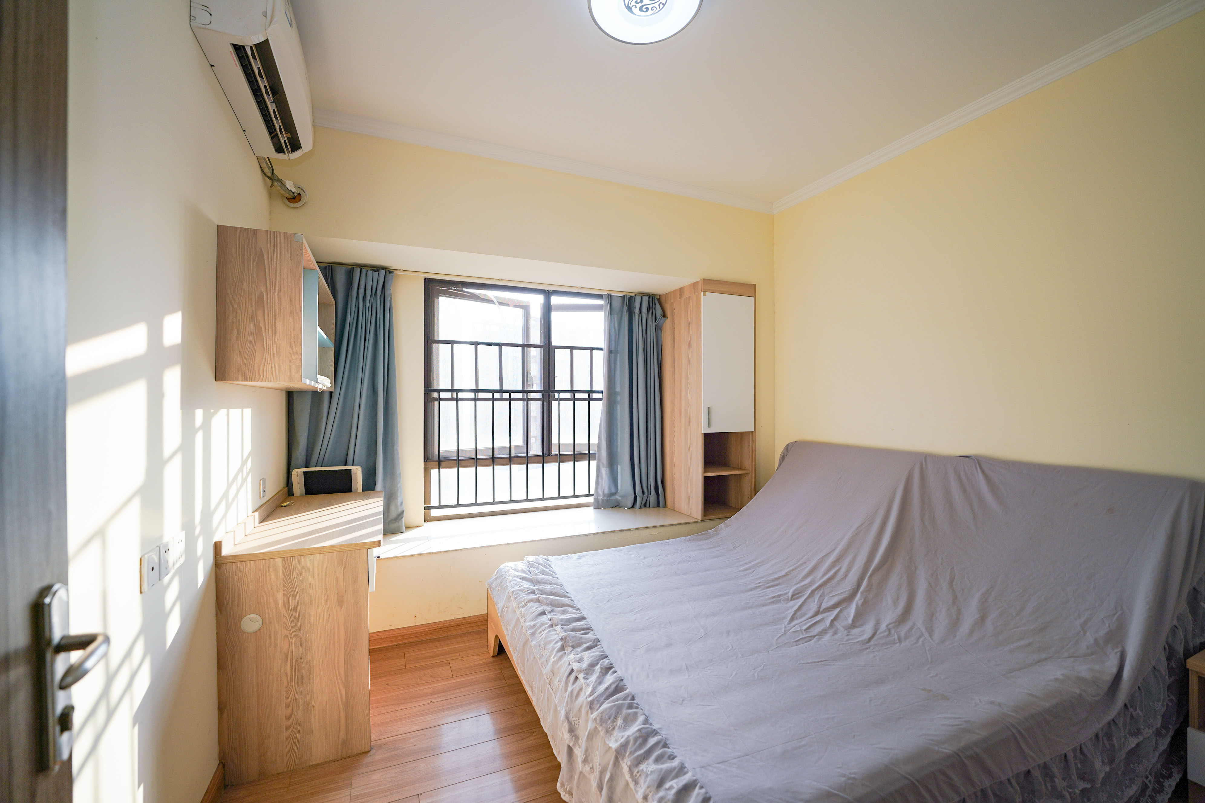 碧桂园公园壹号（凯怡茗苑）  3室2厅1卫    60.88万卧室