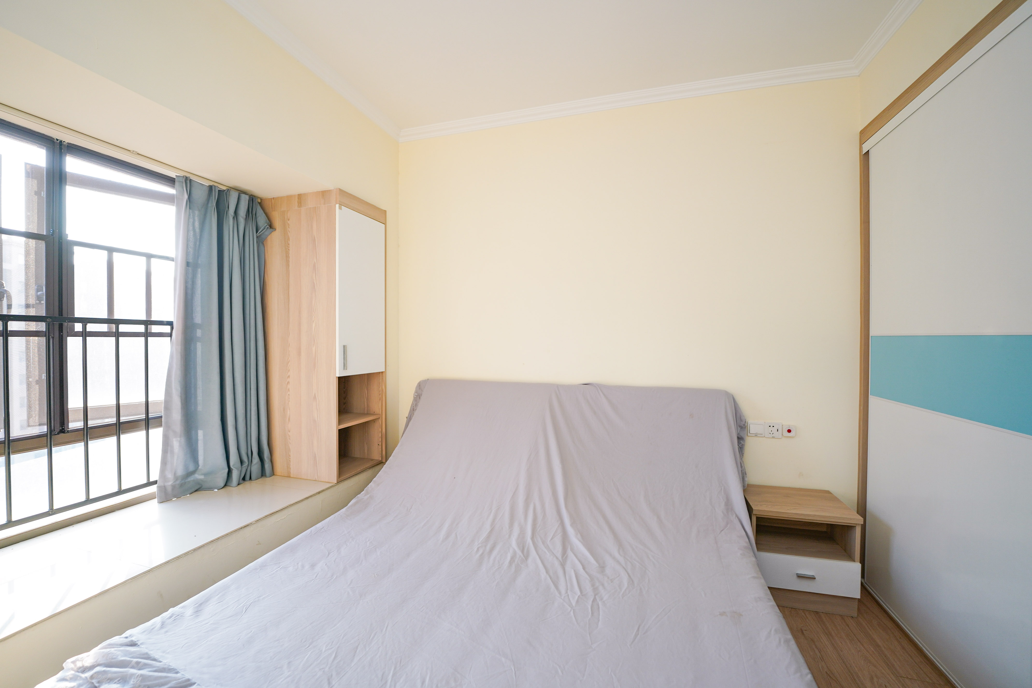 碧桂园公园壹号（凯怡茗苑）  3室2厅1卫    60.88万卧室