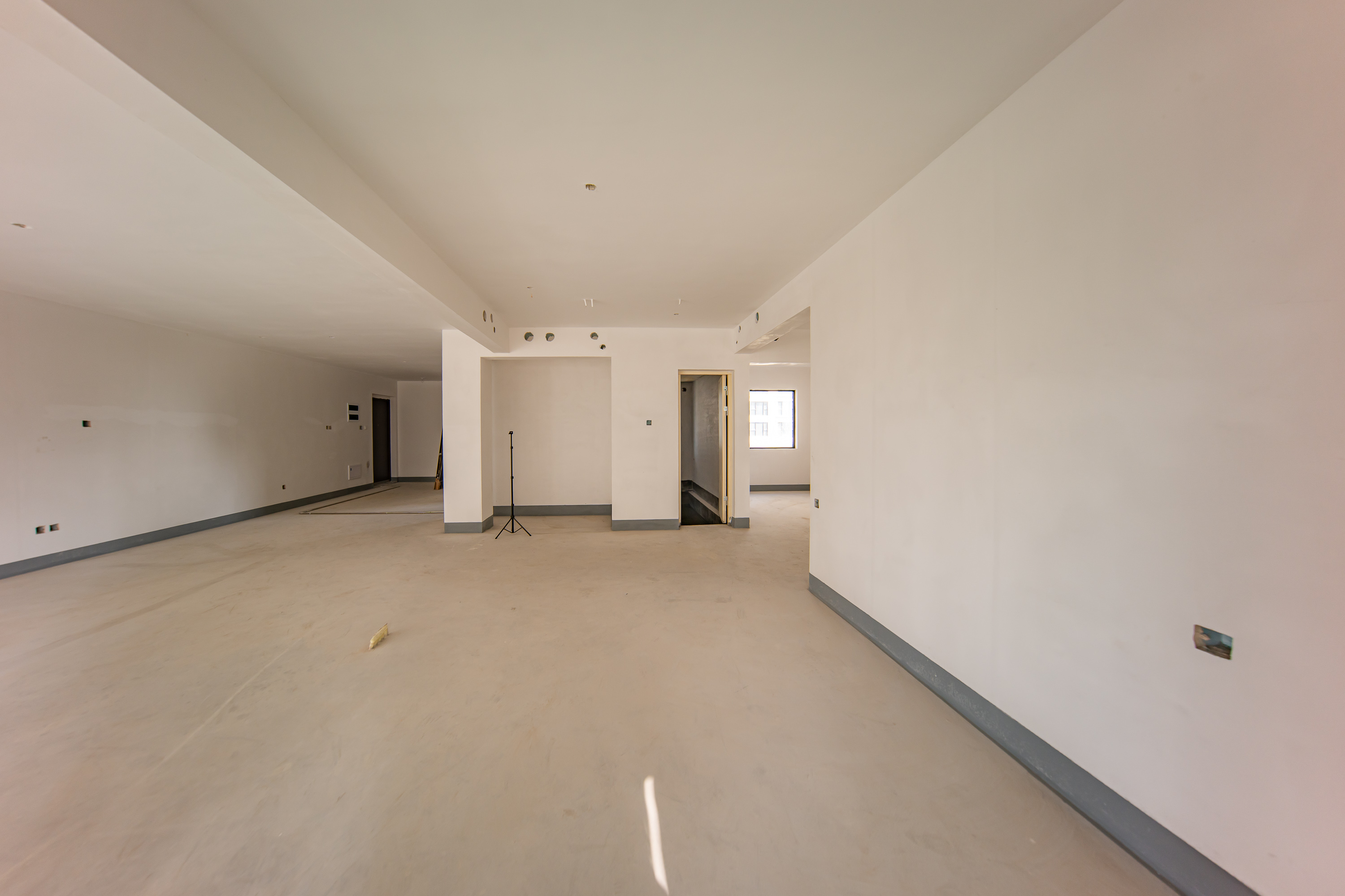 建投象山国际  4室2厅2卫   174.50万卧室