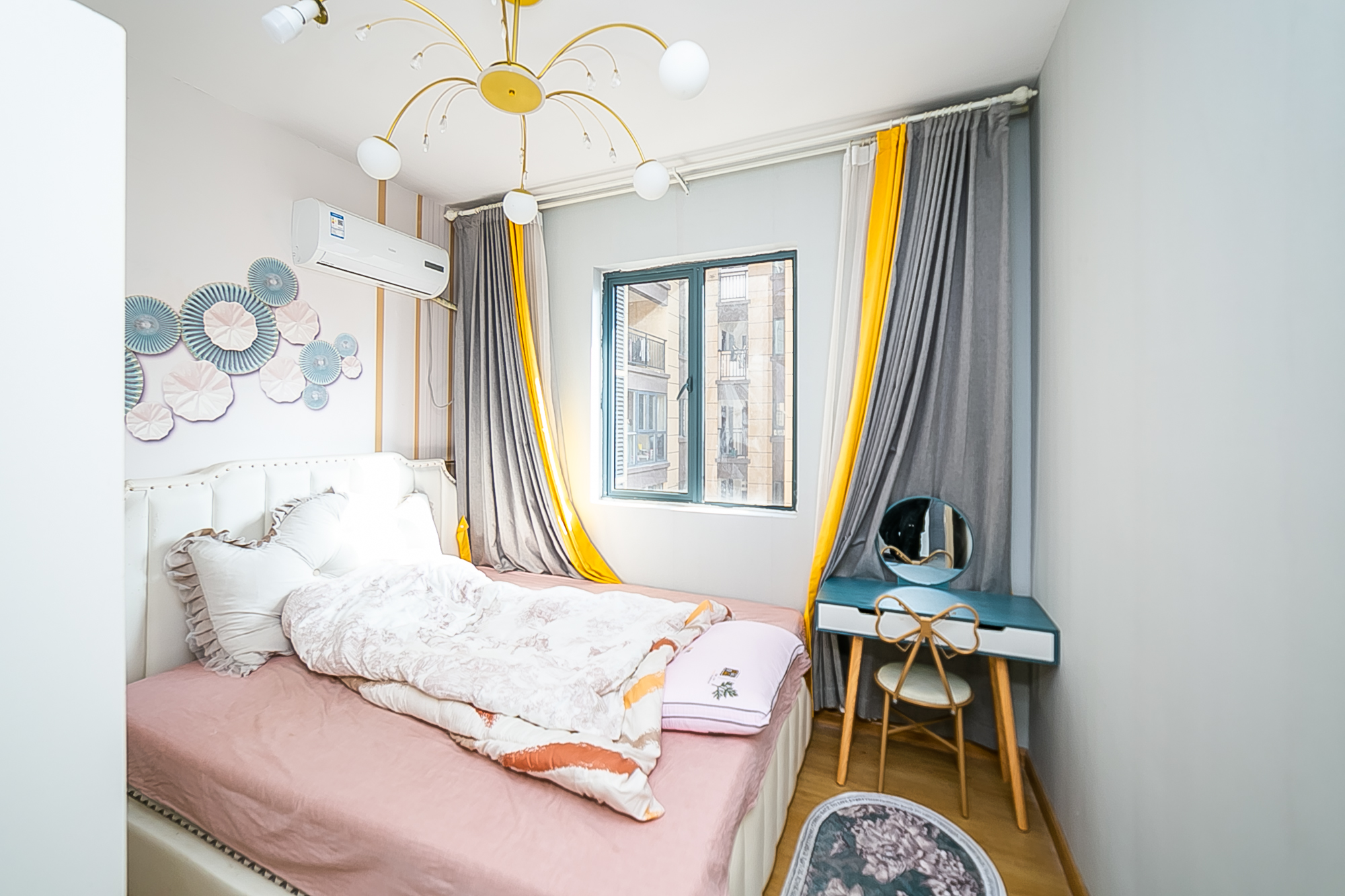 荣盛花语书苑  3室2厅1卫    82.0万 荣盛花语书苑  3室2厅1卫    82.0万卧室