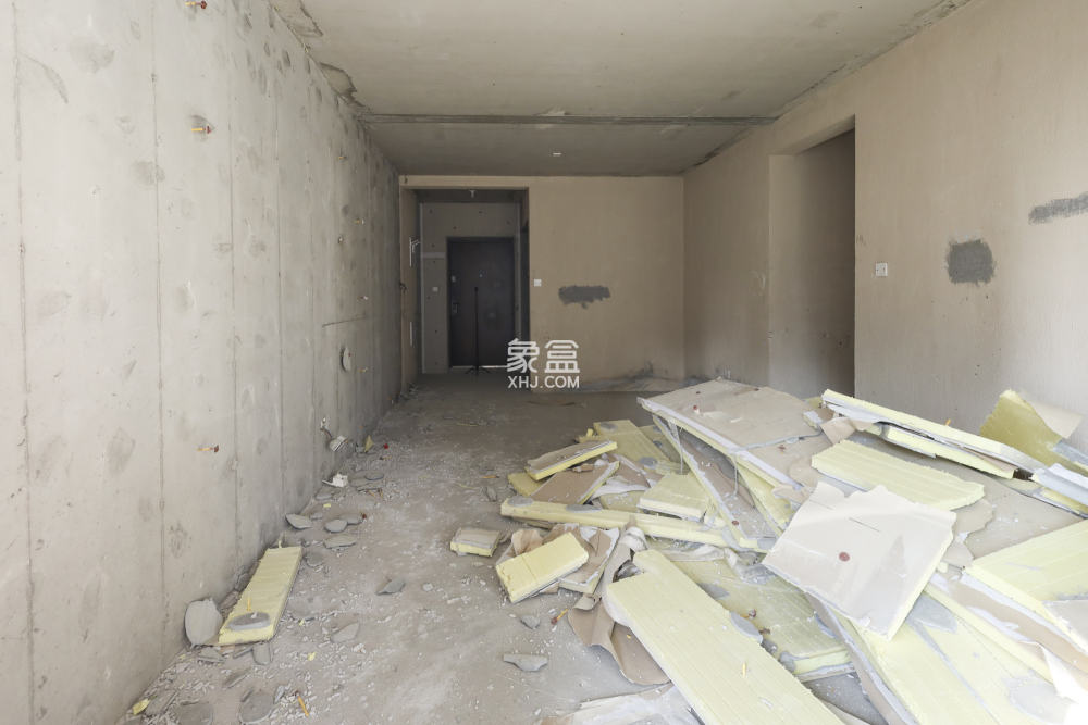 长沙北中心保利时代B区  3室2厅2卫    110.0万