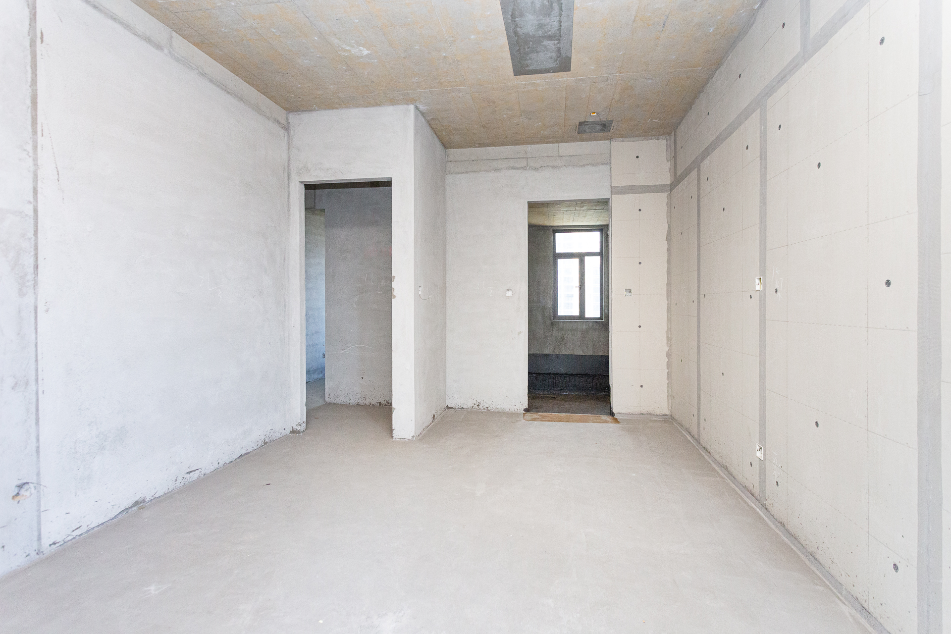 润和湘江天地AB区 4室2厅2卫 185.0万 润和湘江天地AB区 4室2厅2卫 185.0万卧室