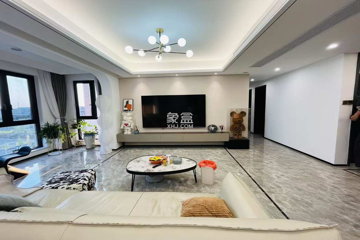 城际空间站 4室2厅2卫 110.0万 城际空间站 4室2厅2卫 110.0万室内图