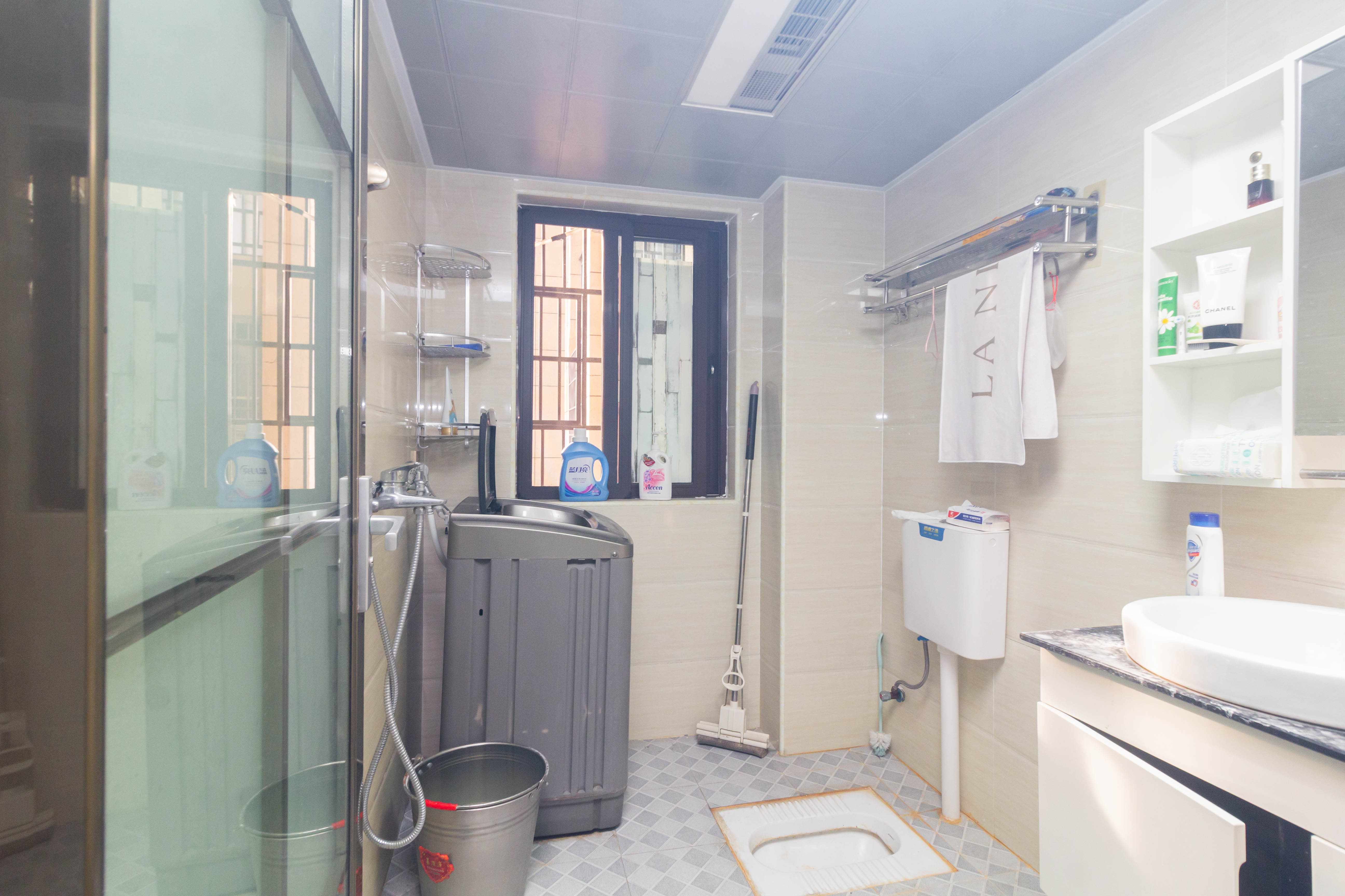 东方美地 2室2厅1卫 48.8万 东方美地 2室2厅1卫 48.8万卫生间