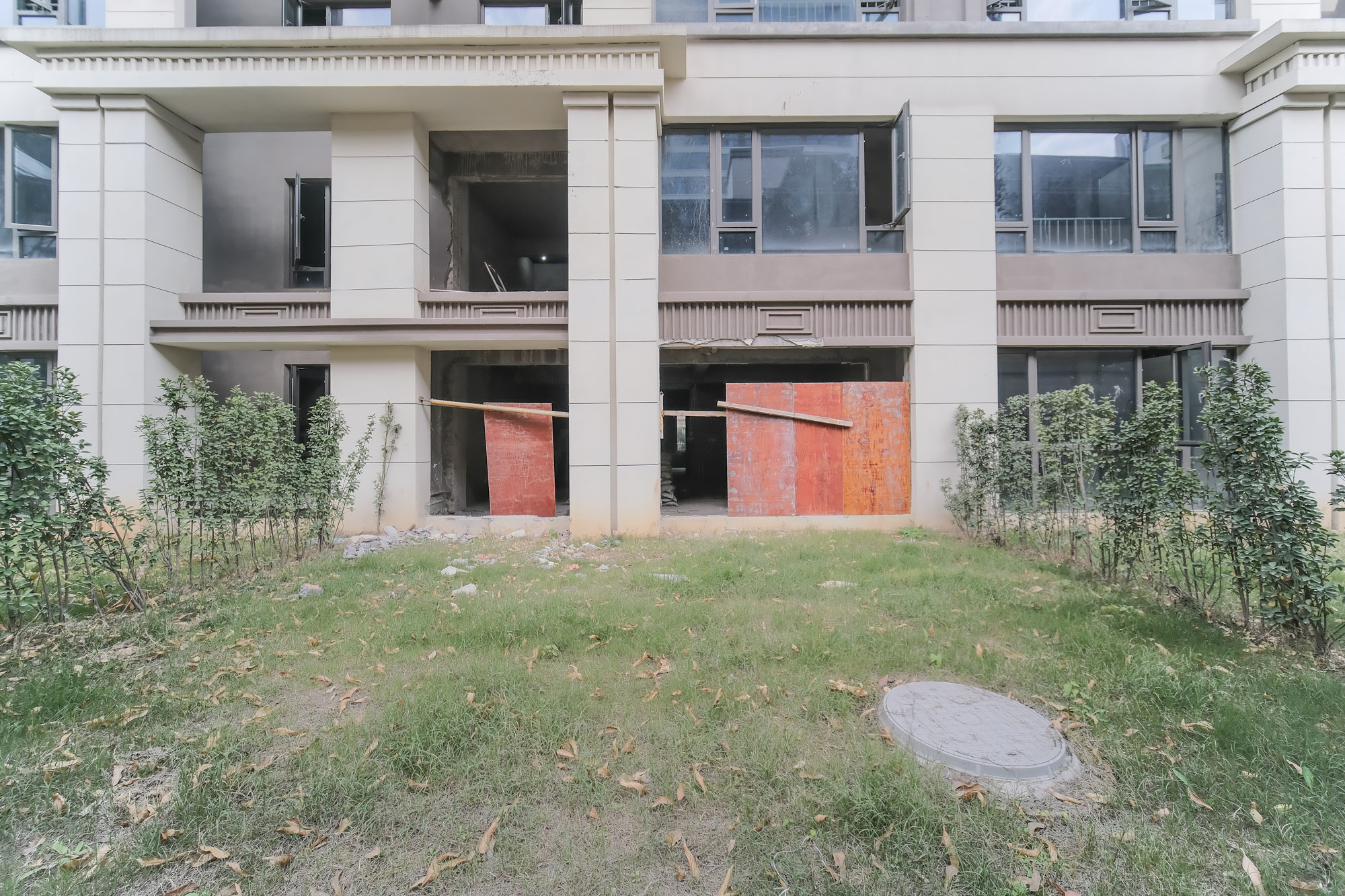 爱情公望府 5室2厅3卫 295.0万 爱情公望府 5室2厅3卫 295.0万其他