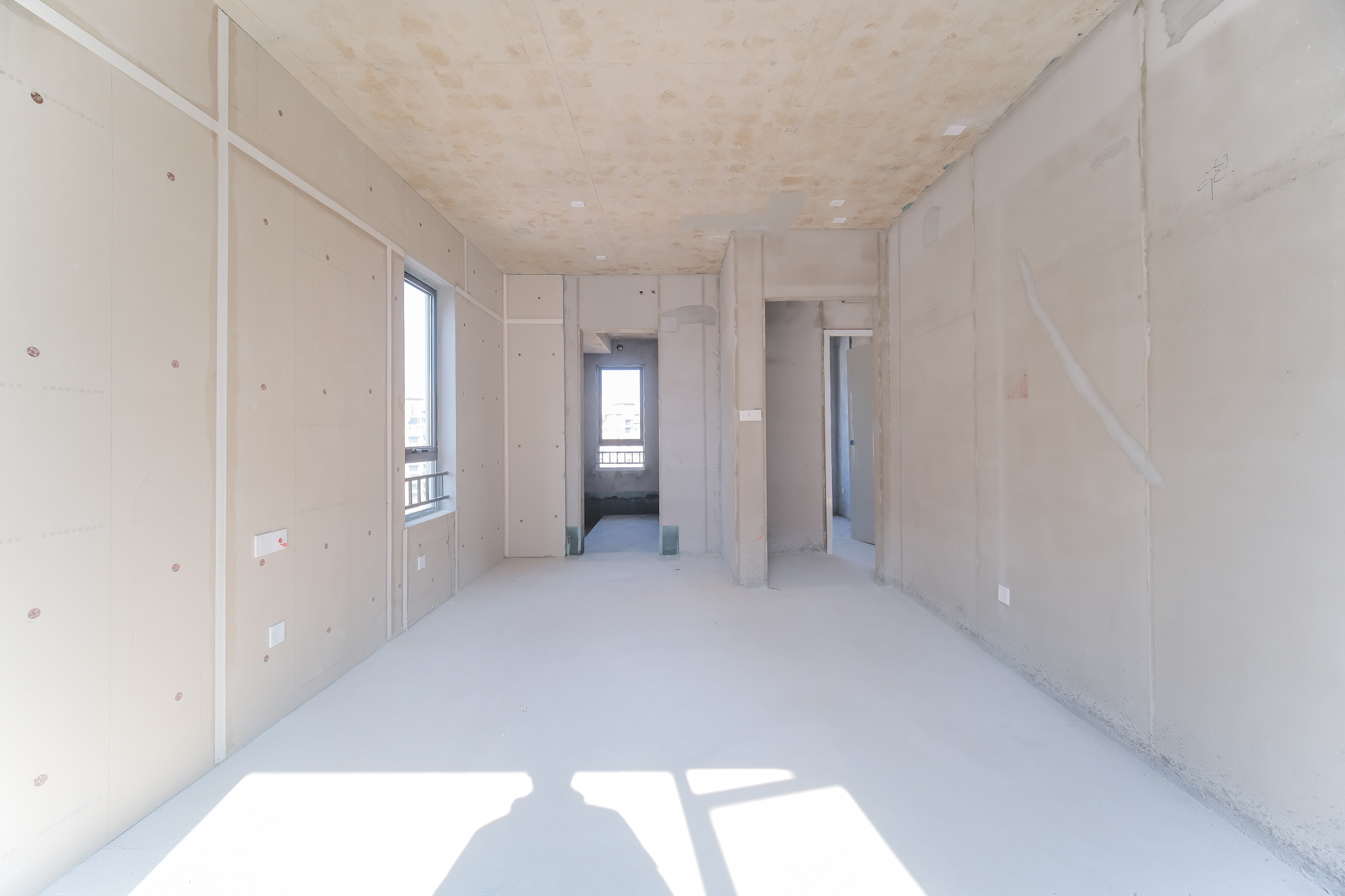 和顺府  5室2厅2卫    132.0万 和顺府  5室2厅2卫    132.0万卧室