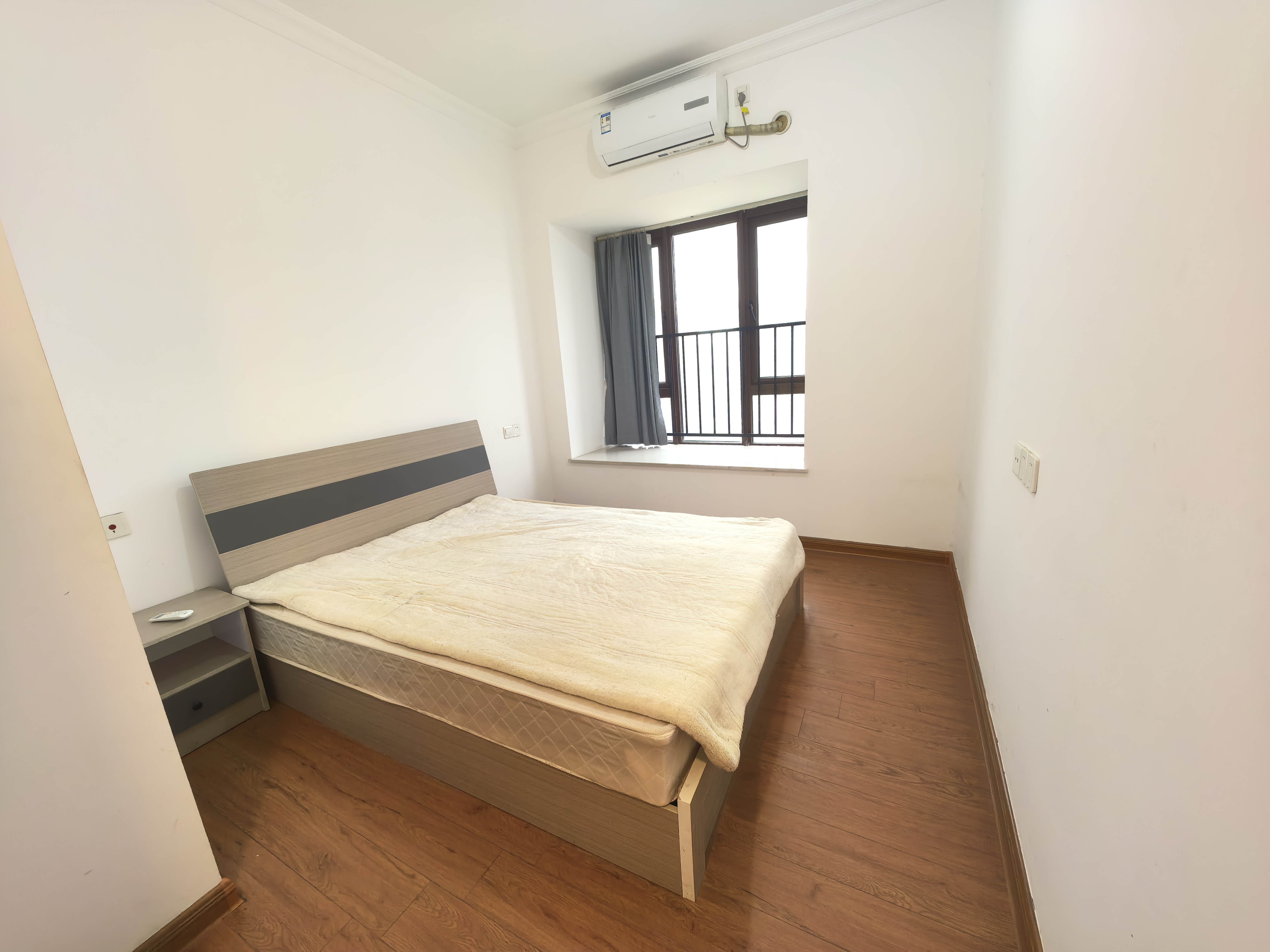 碧桂园麓府 4室2厅2卫 65.0万 碧桂园麓府 4室2厅2卫 65.0万室内图