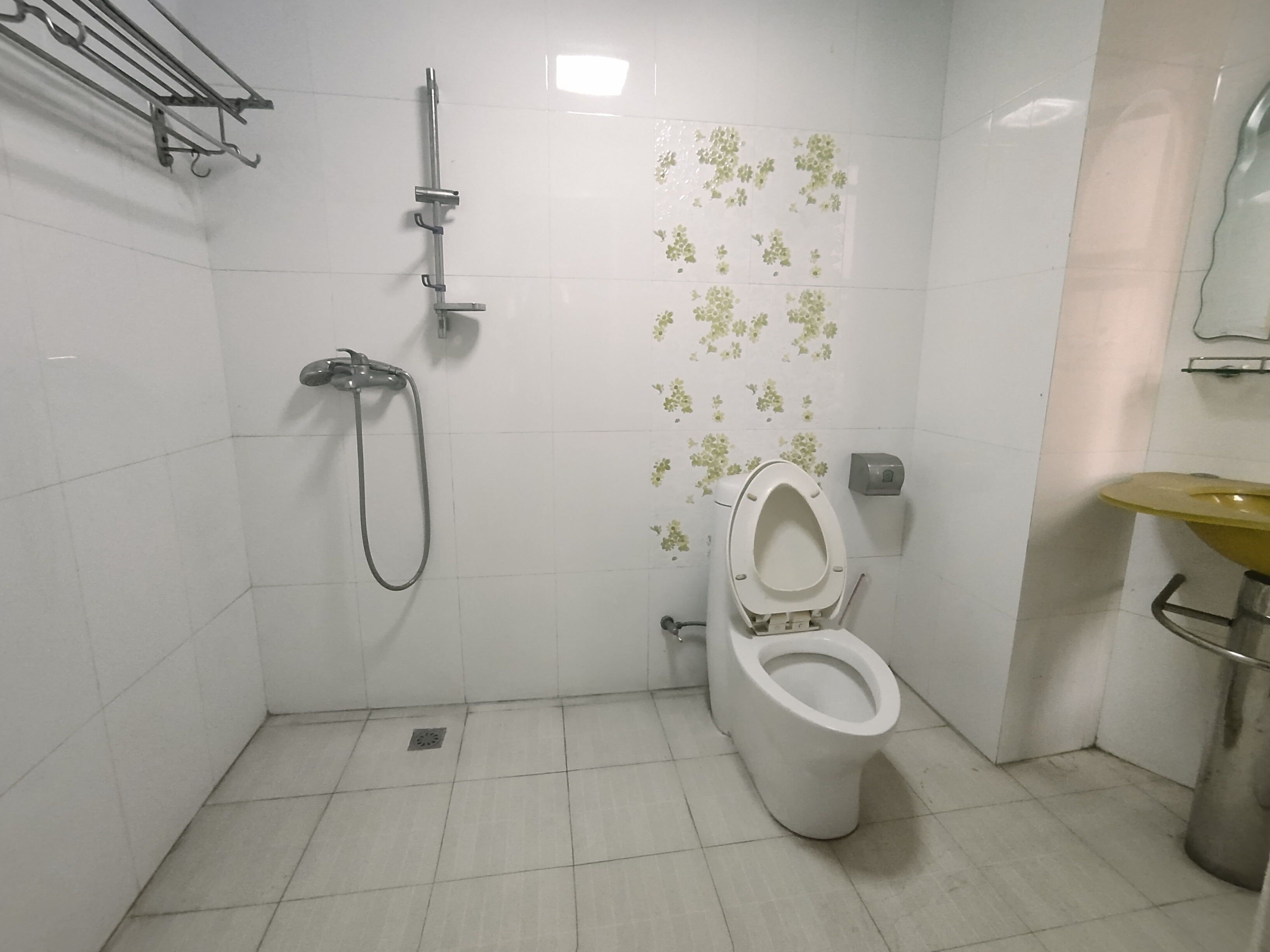 天泰喜梅小区  4室2厅2卫    52.8万 天泰喜梅小区  4室2厅2卫    52.8万室内图