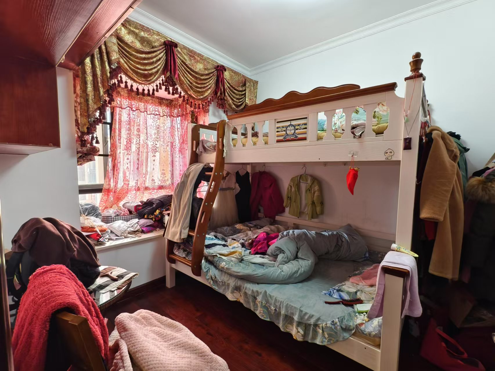 康桥美郡 3室2厅2卫 65.0万 康桥美郡 3室2厅2卫 65.0万室内图