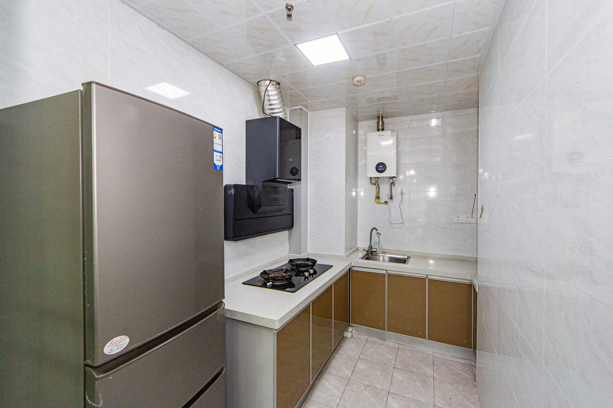 北辰三角洲E7区 3室2厅2卫 175.0万 北辰三角洲E7区 3室2厅2卫 175.0万厨房