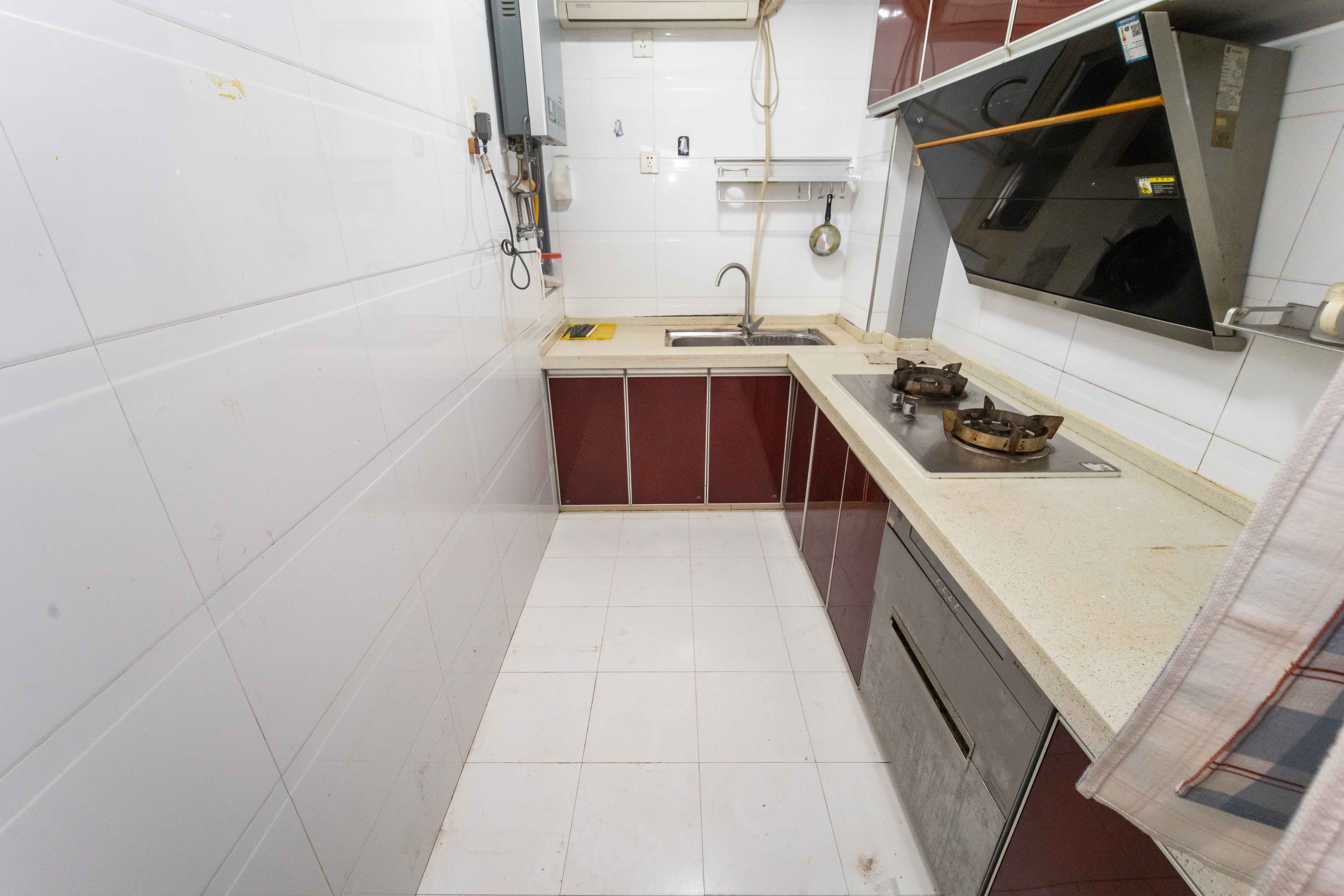 东玺门  2室2厅1卫    62.1万 东玺门  2室2厅1卫    62.1万厨房