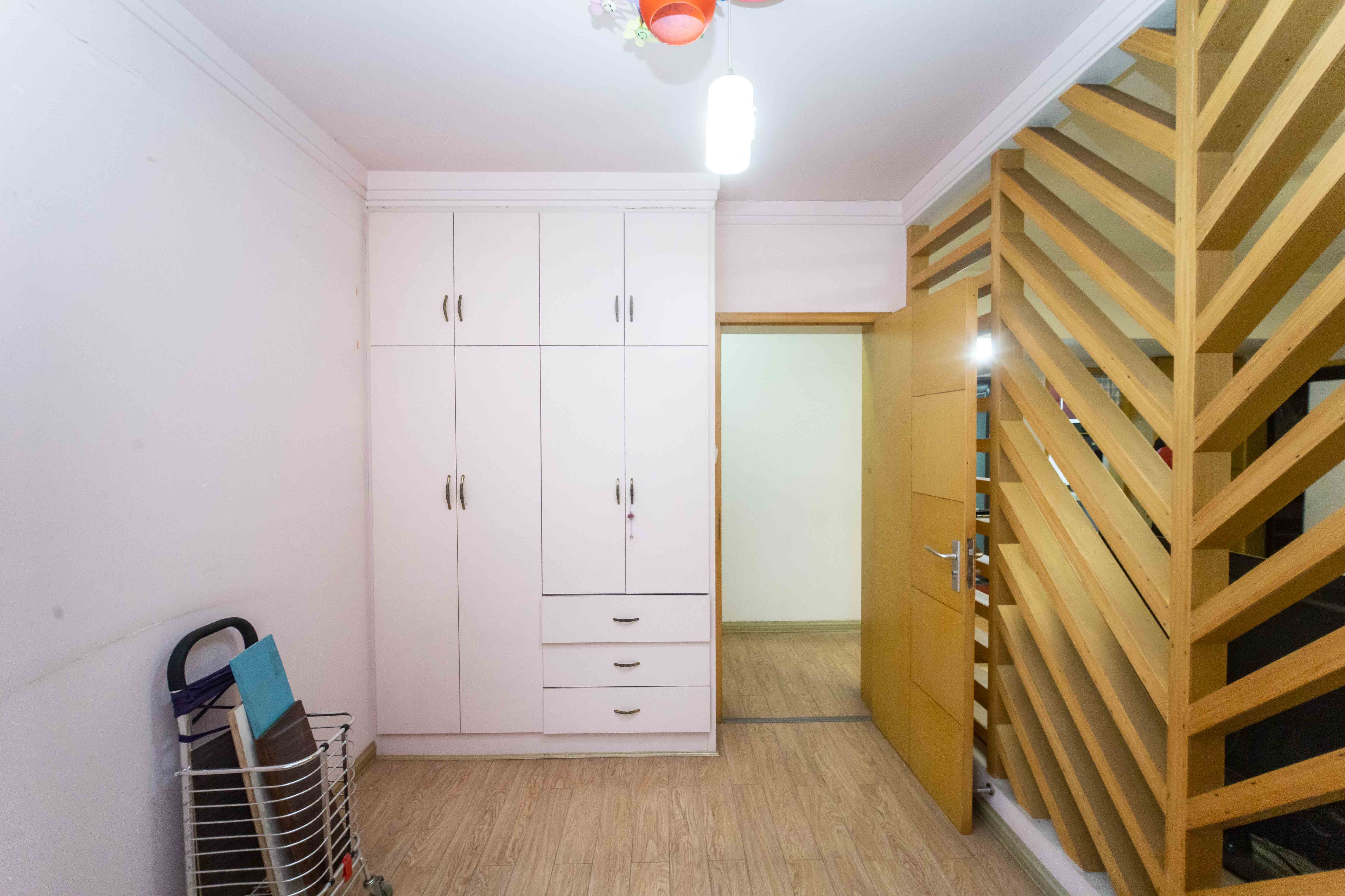 东玺门  2室2厅1卫    62.1万 东玺门  2室2厅1卫    62.1万卧室