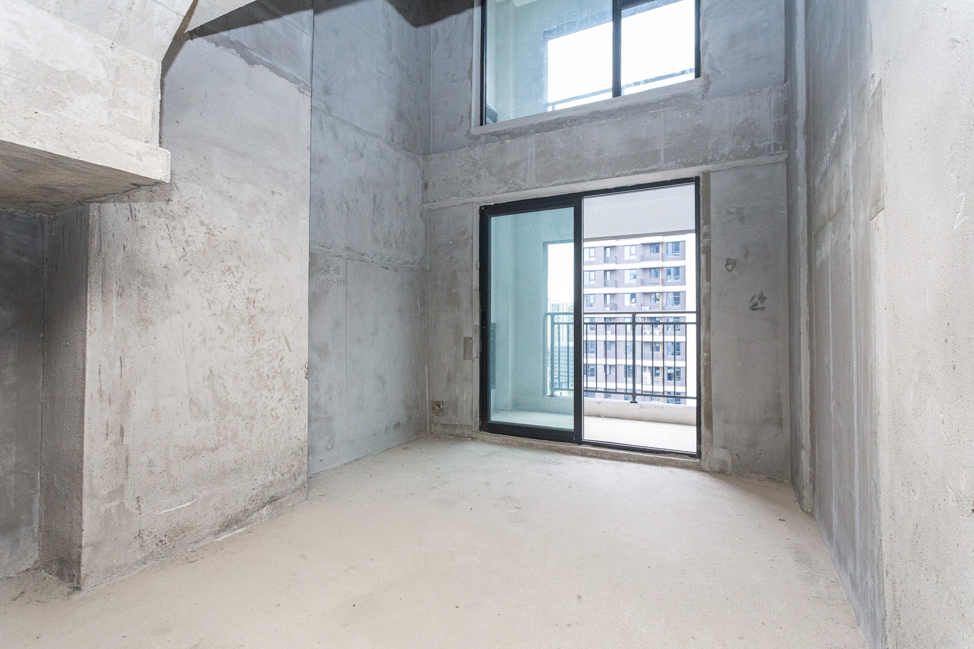 越秀湘江星汇城二期 4室2厅2卫 102.0万 越秀湘江星汇城二期 4室2厅2卫 102.0万客厅