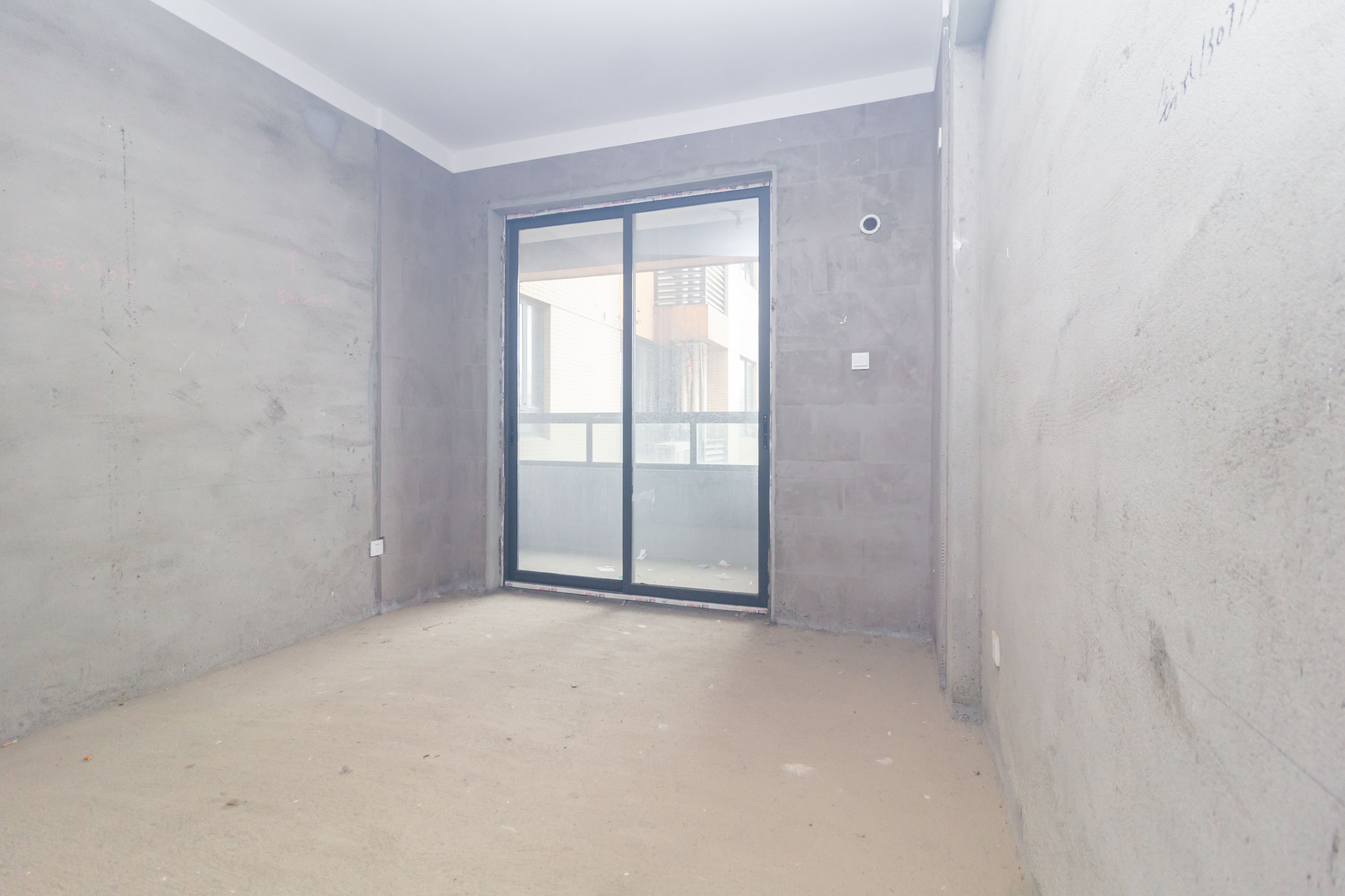 长房东云台 4室2厅2卫 120.0万 长房东云台 4室2厅2卫 120.0万卧室