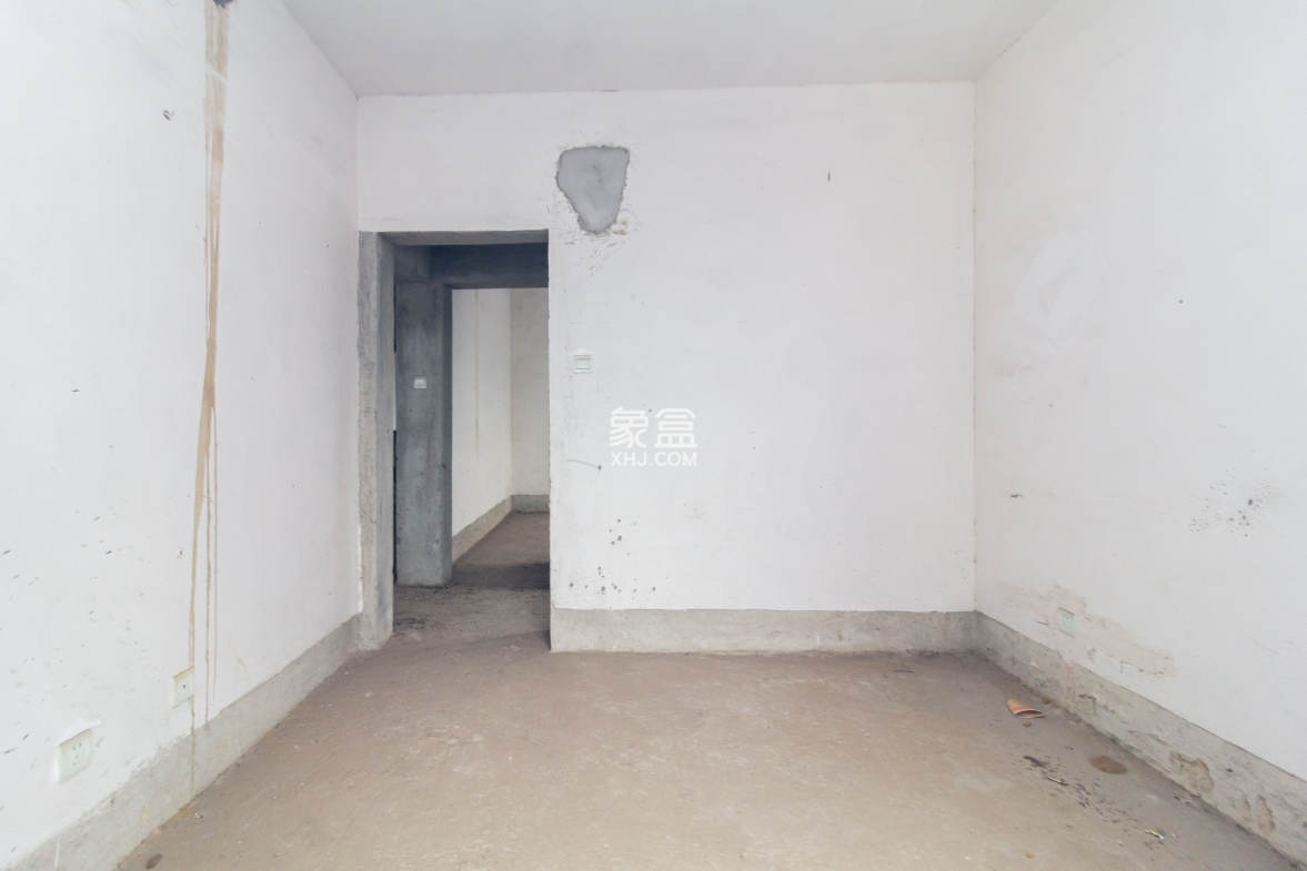 华天LOHO小镇  2室2厅1卫    45.0万 华天LOHO小镇  2室2厅1卫    45.0万卧室