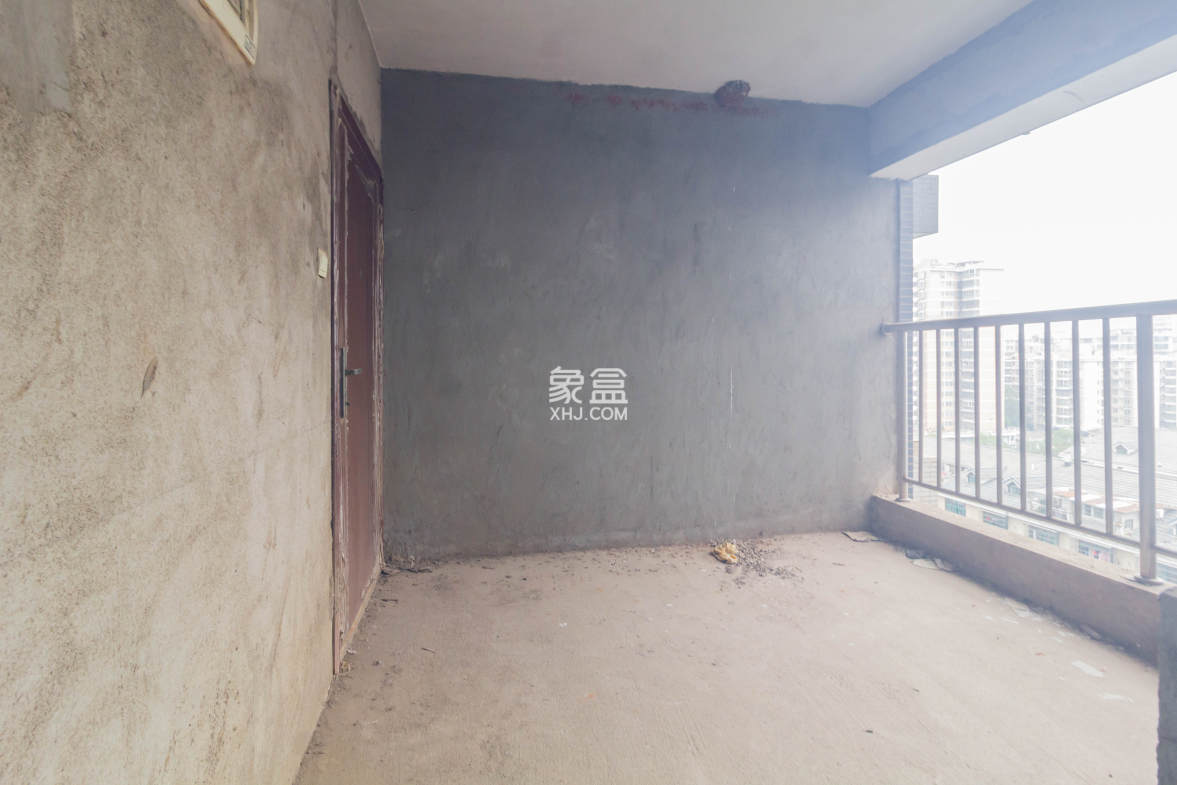 华天LOHO小镇  2室2厅1卫    45.0万 华天LOHO小镇  2室2厅1卫    45.0万卧室