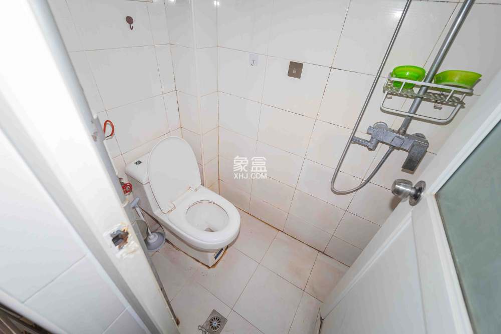 省政府機關梓園住宅區(qū)  3室2廳1衛(wèi)   108.00萬