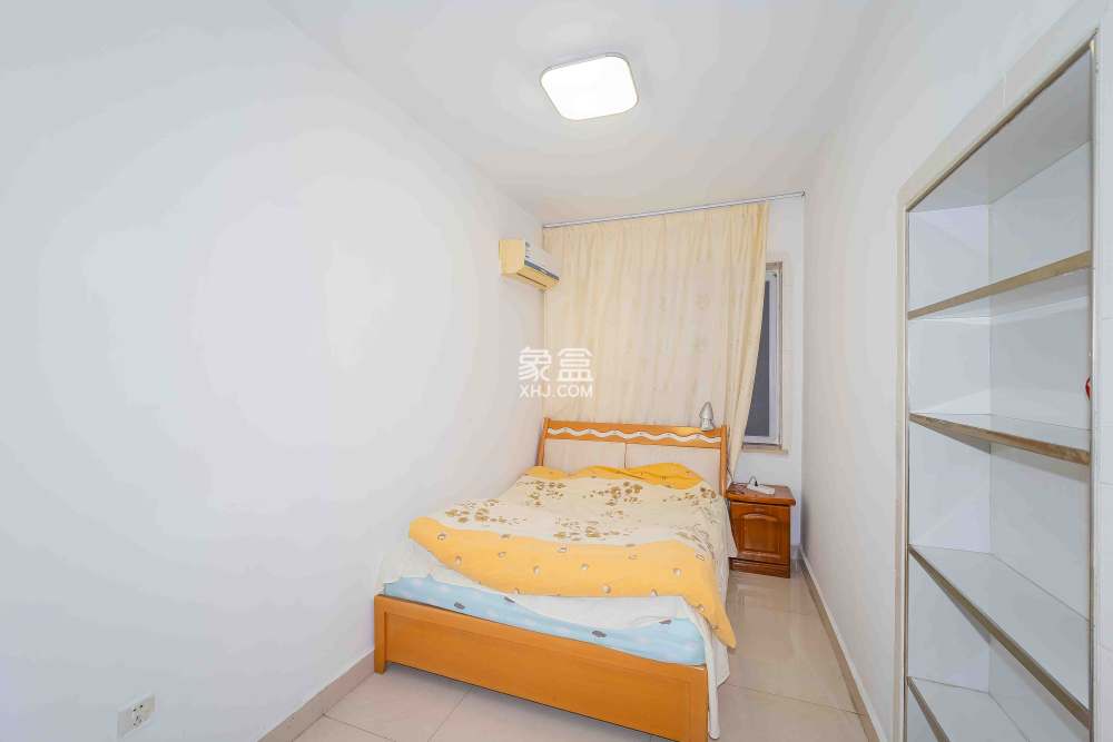 省政府機關梓園住宅區(qū)  3室2廳1衛(wèi)   108.00萬