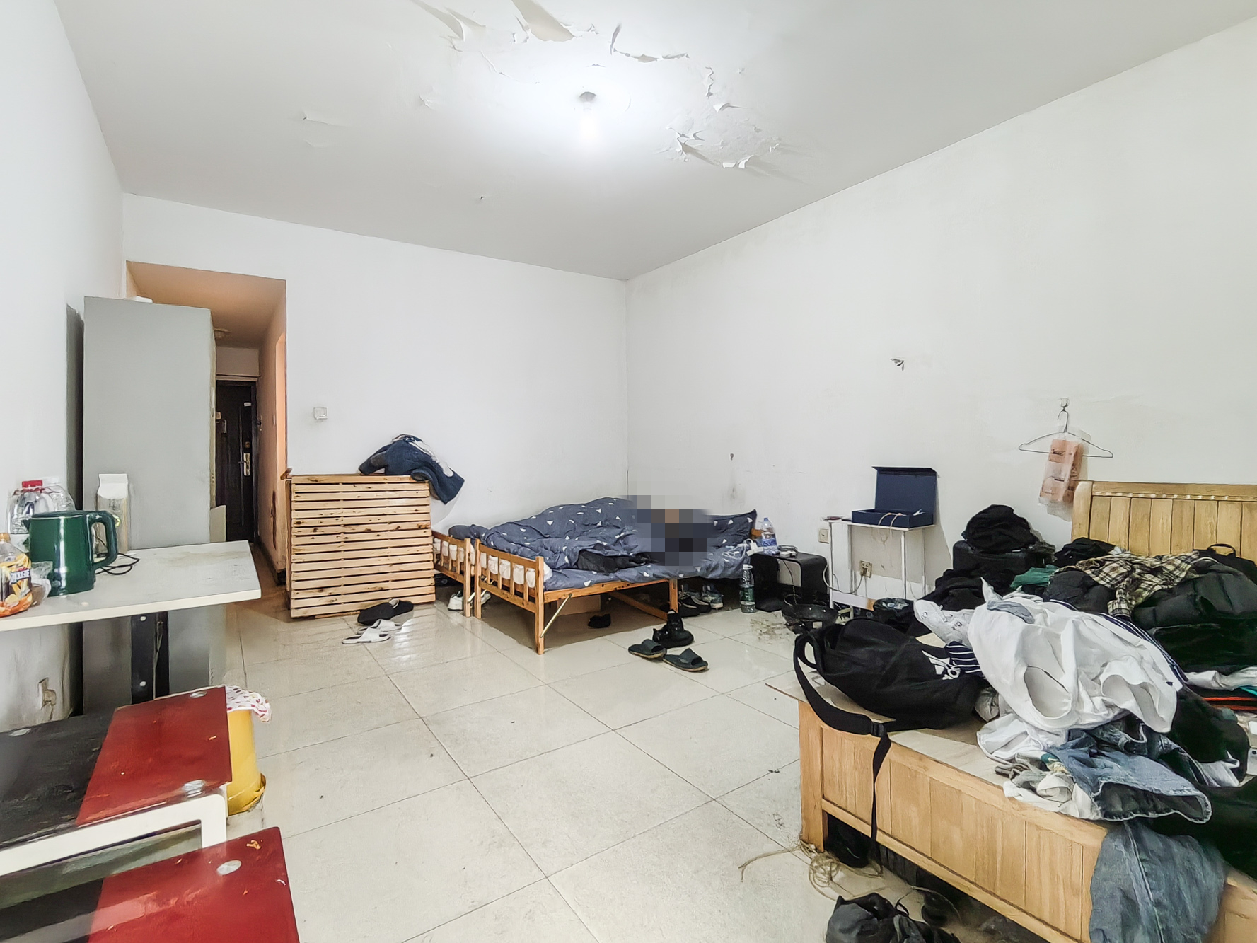 明城公寓  1室1厅1卫    22.0万 明城公寓  1室1厅1卫    22.0万客厅