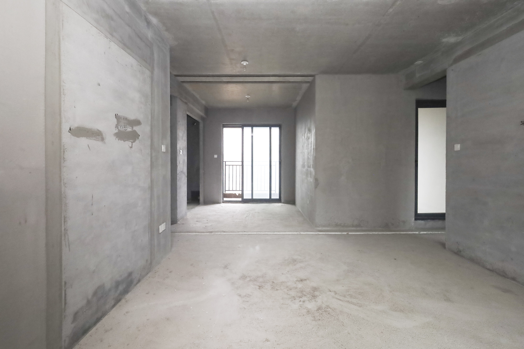 地铁中建君和城  3室2厅2卫   86.00万客厅