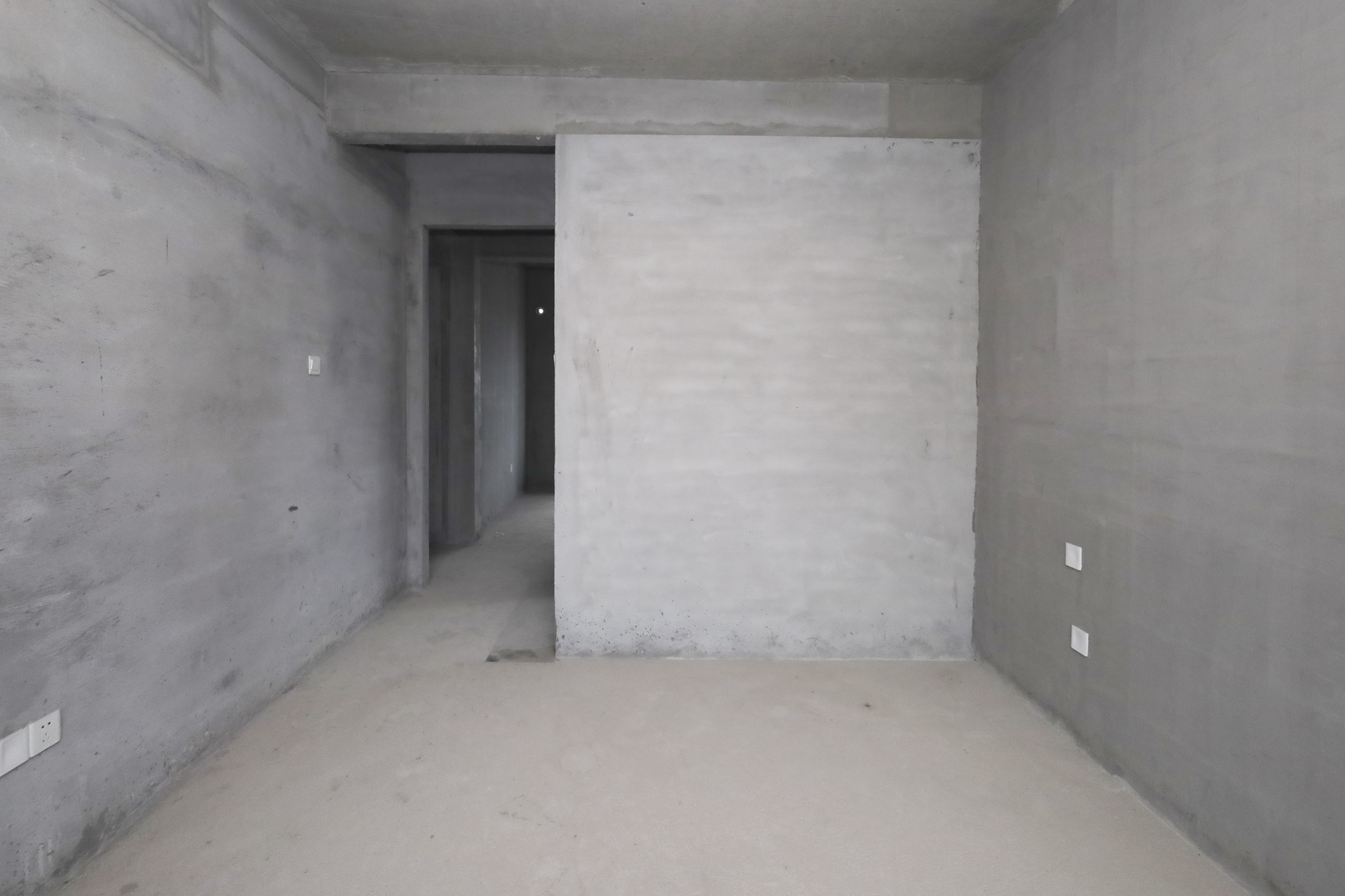 地铁中建君和城  3室2厅2卫   86.00万卧室