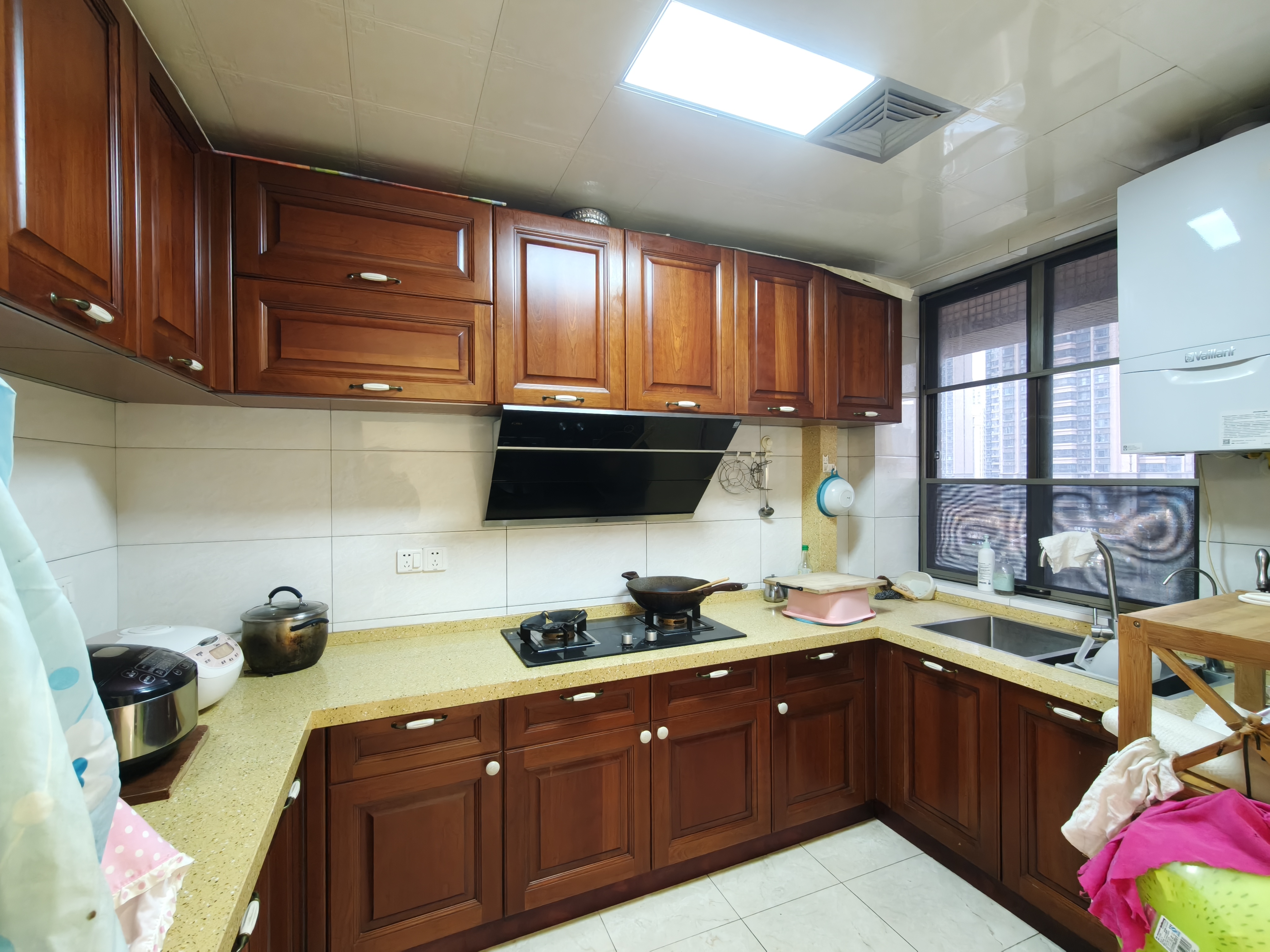 奥园养生城 4室2厅2卫 99.8万 奥园养生城 4室2厅2卫 99.8万室内图