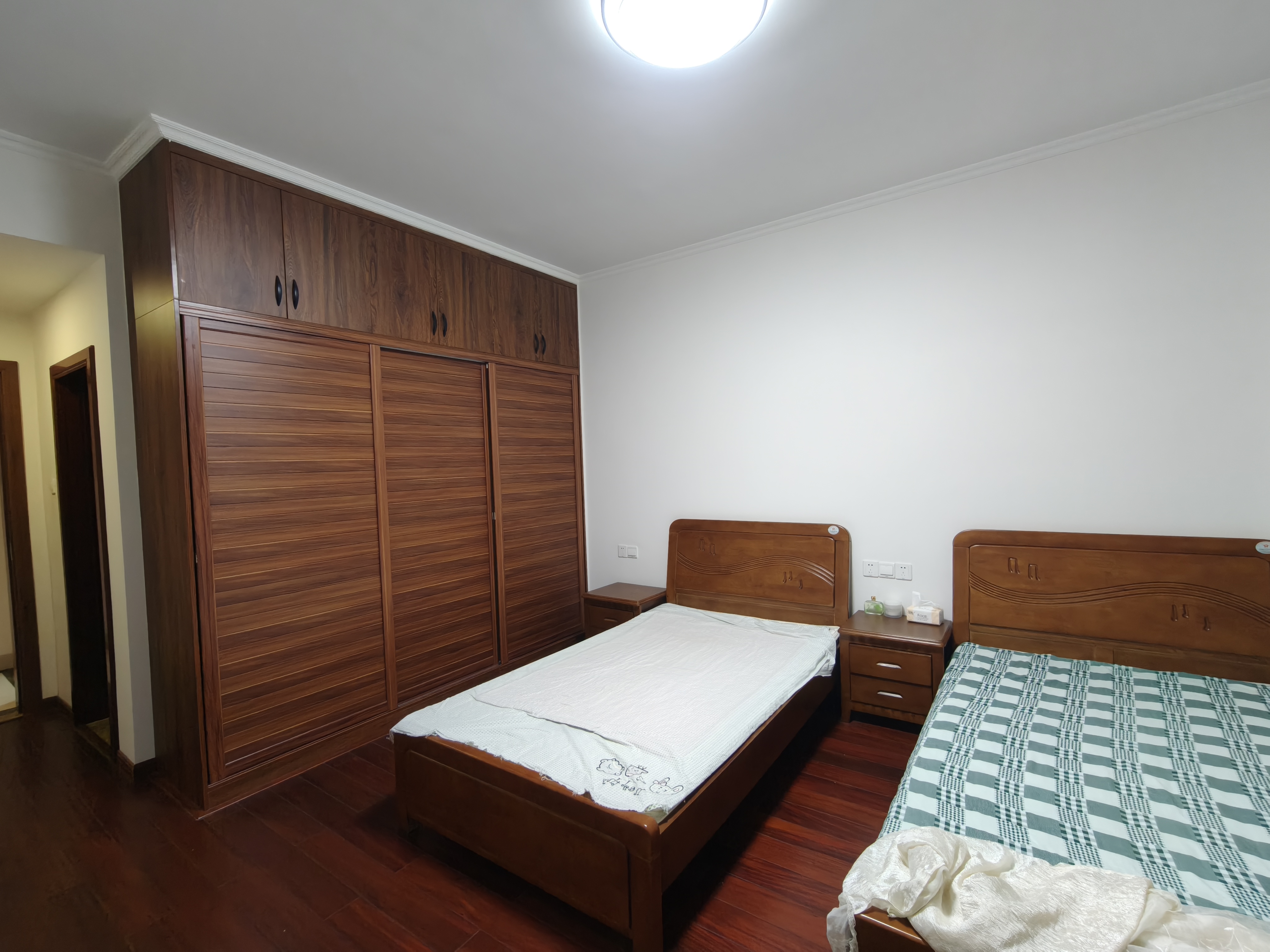 奥园养生城 4室2厅2卫 99.8万 奥园养生城 4室2厅2卫 99.8万室内图