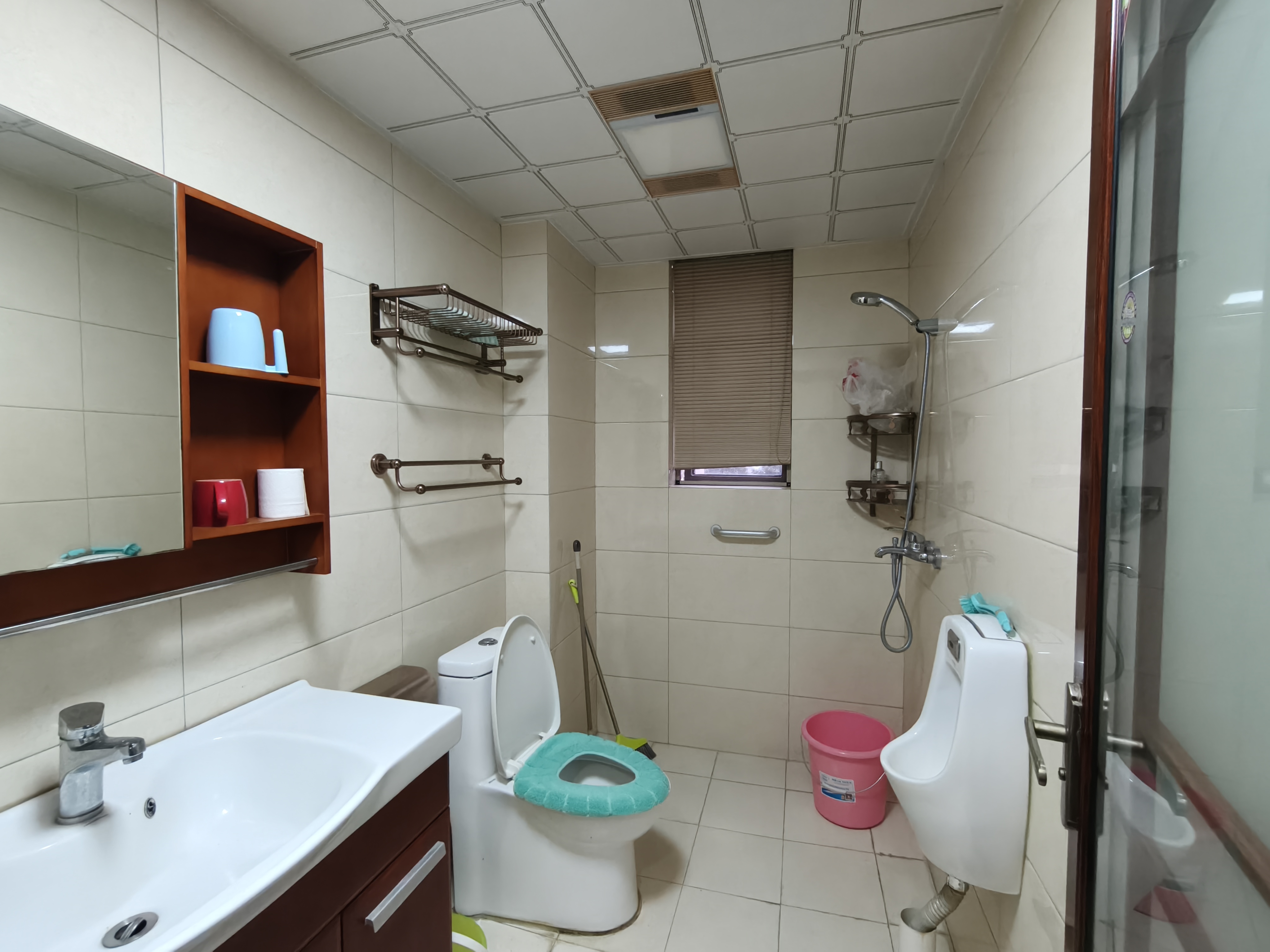 奥园养生城 4室2厅2卫 99.8万 奥园养生城 4室2厅2卫 99.8万室内图