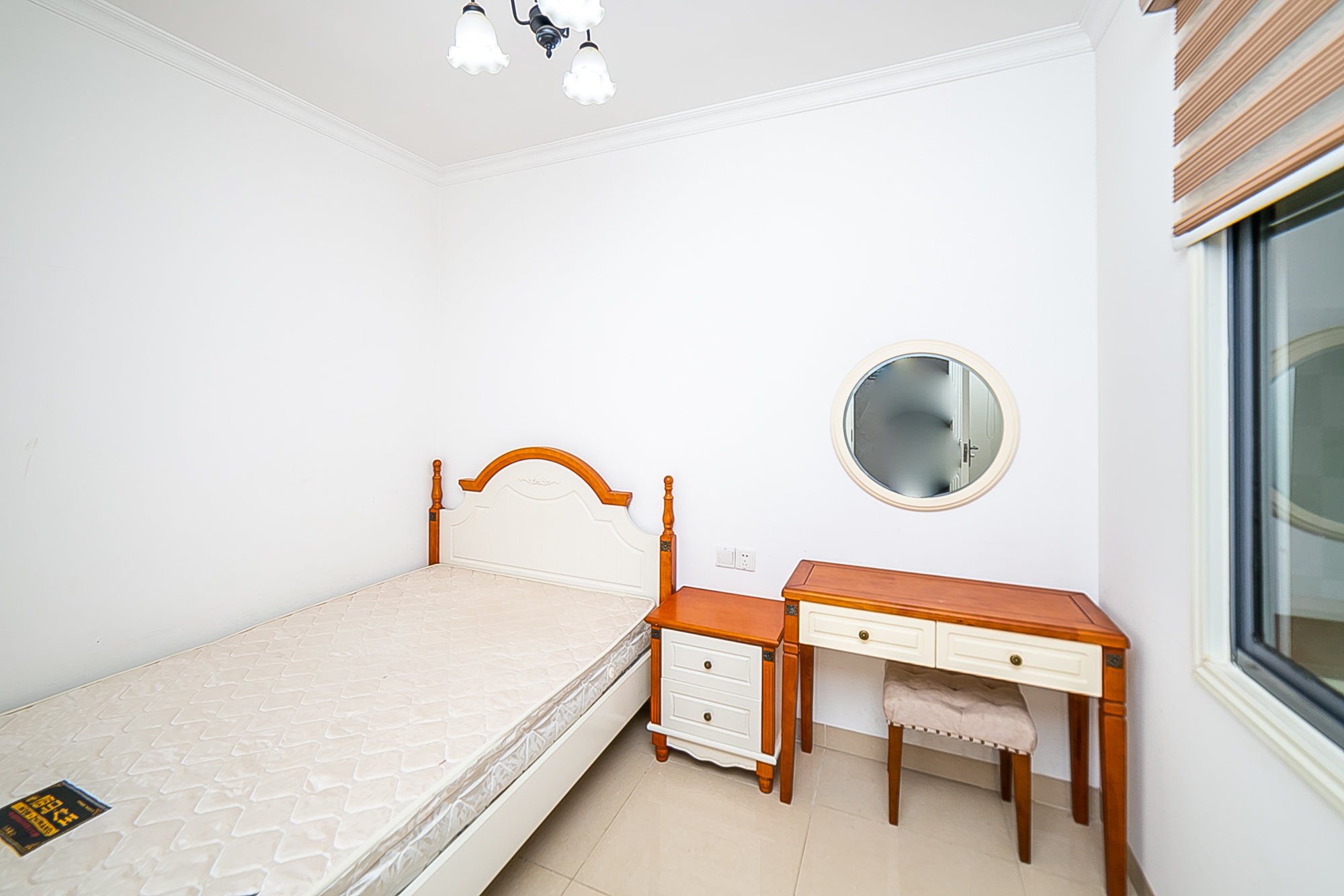 芙蓉蓉苑 2室1厅1卫 68.0万 芙蓉蓉苑 2室1厅1卫 68.0万卧室