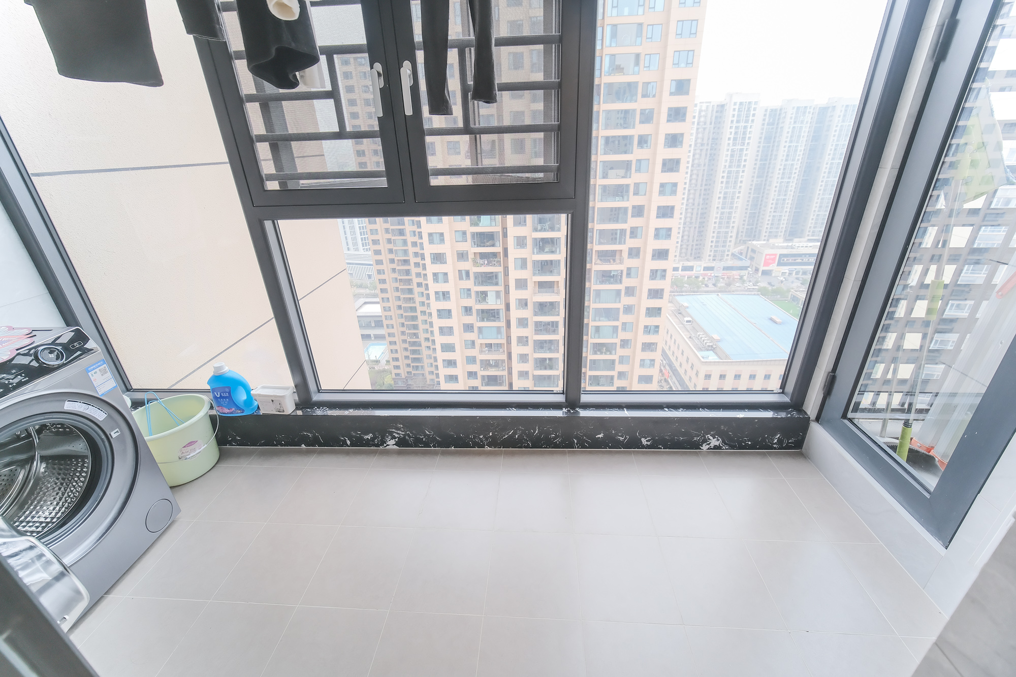 运达锦绣广场 5室2厅3卫 315.0万 运达锦绣广场 5室2厅3卫 315.0万阳台