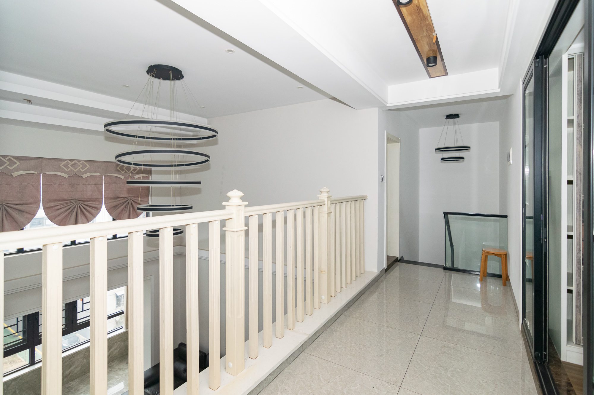 丽景华庭  6室2厅2卫    120.0万 丽景华庭  6室2厅2卫    120.0万其他