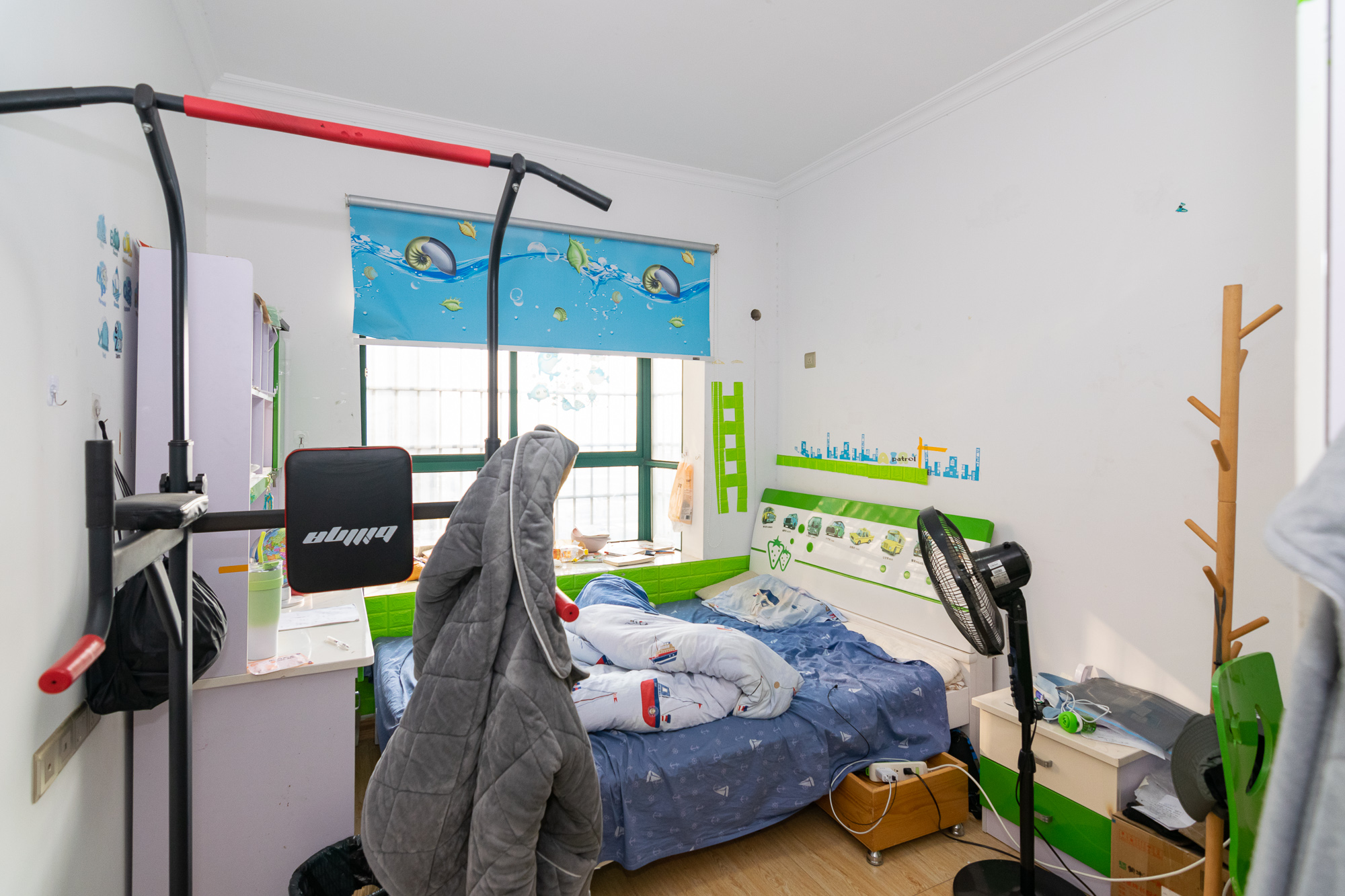 瑞凯景城苑(一、二期) 3室2厅1卫 61.8万 瑞凯景城苑(一、二期) 3室2厅1卫 61.8万卧室