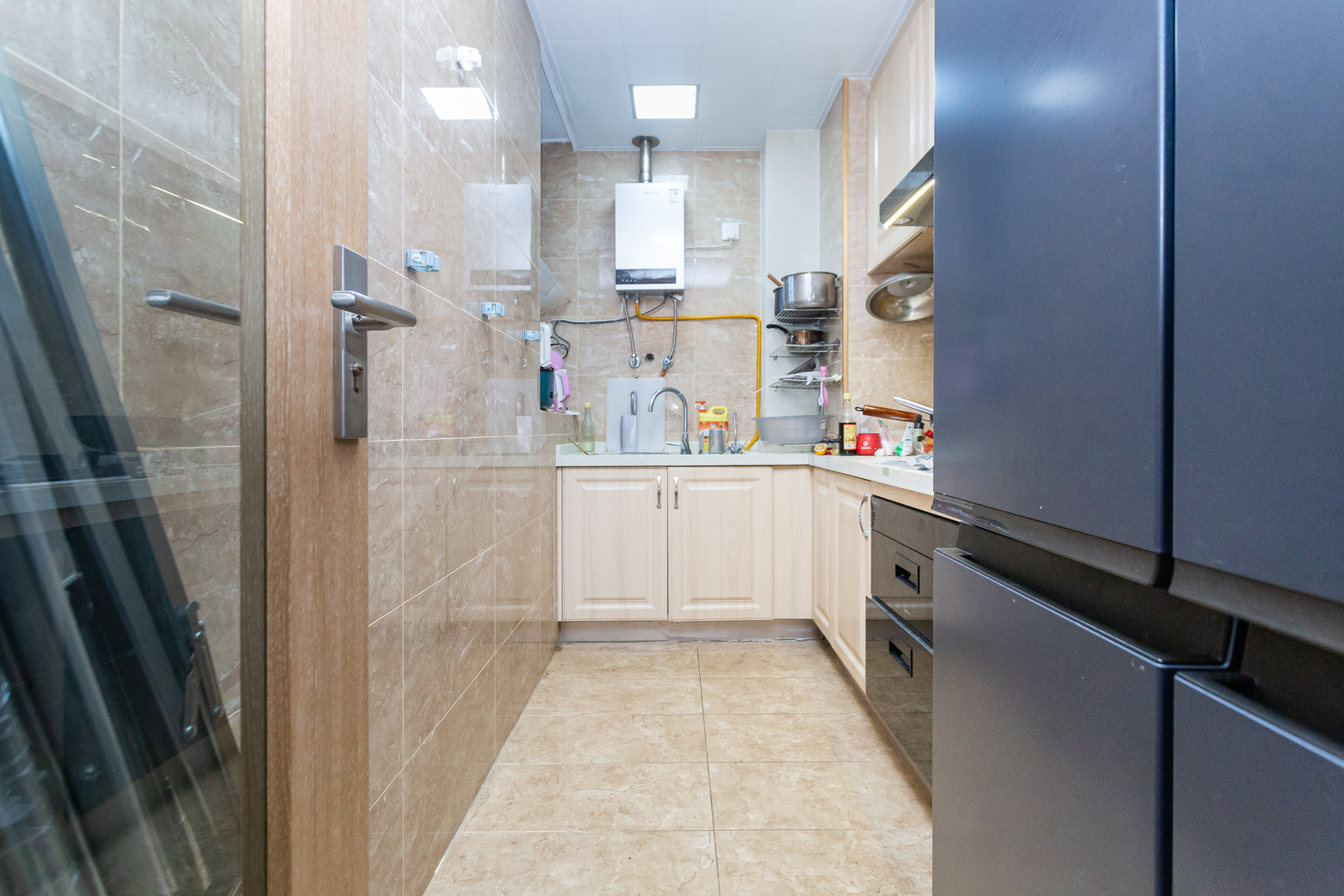 万润滨江天著 4室2厅2卫 129.0万 万润滨江天著 4室2厅2卫 129.0万厨房