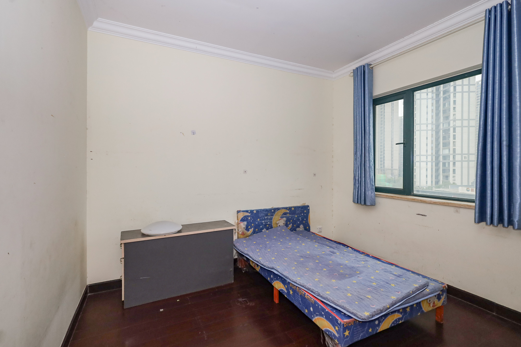 恒大御景湾  3室2厅2卫    158.0万卧室