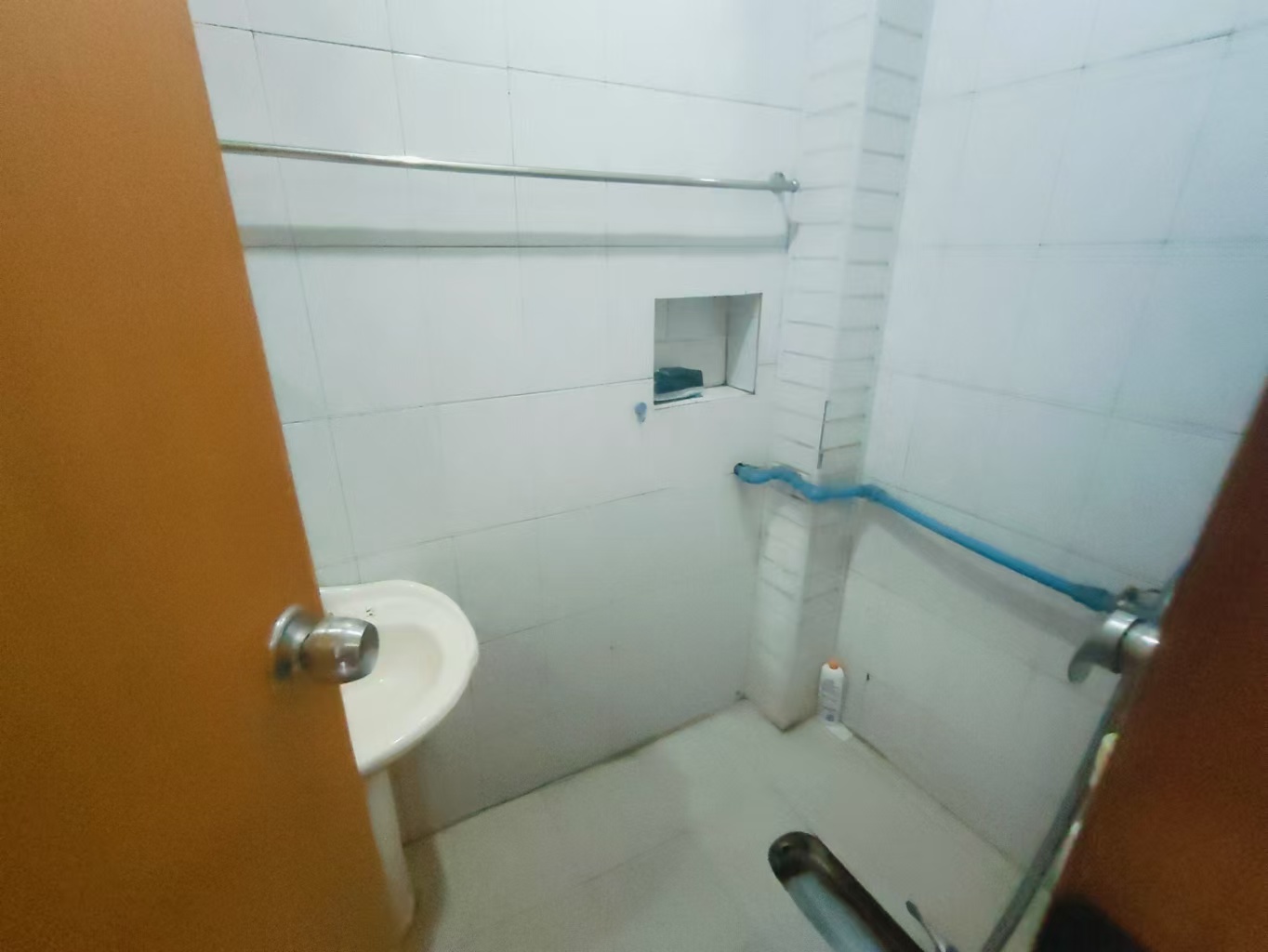 中兴村 2室1厅1卫 12.0万 中兴村 2室1厅1卫 12.0万室内图