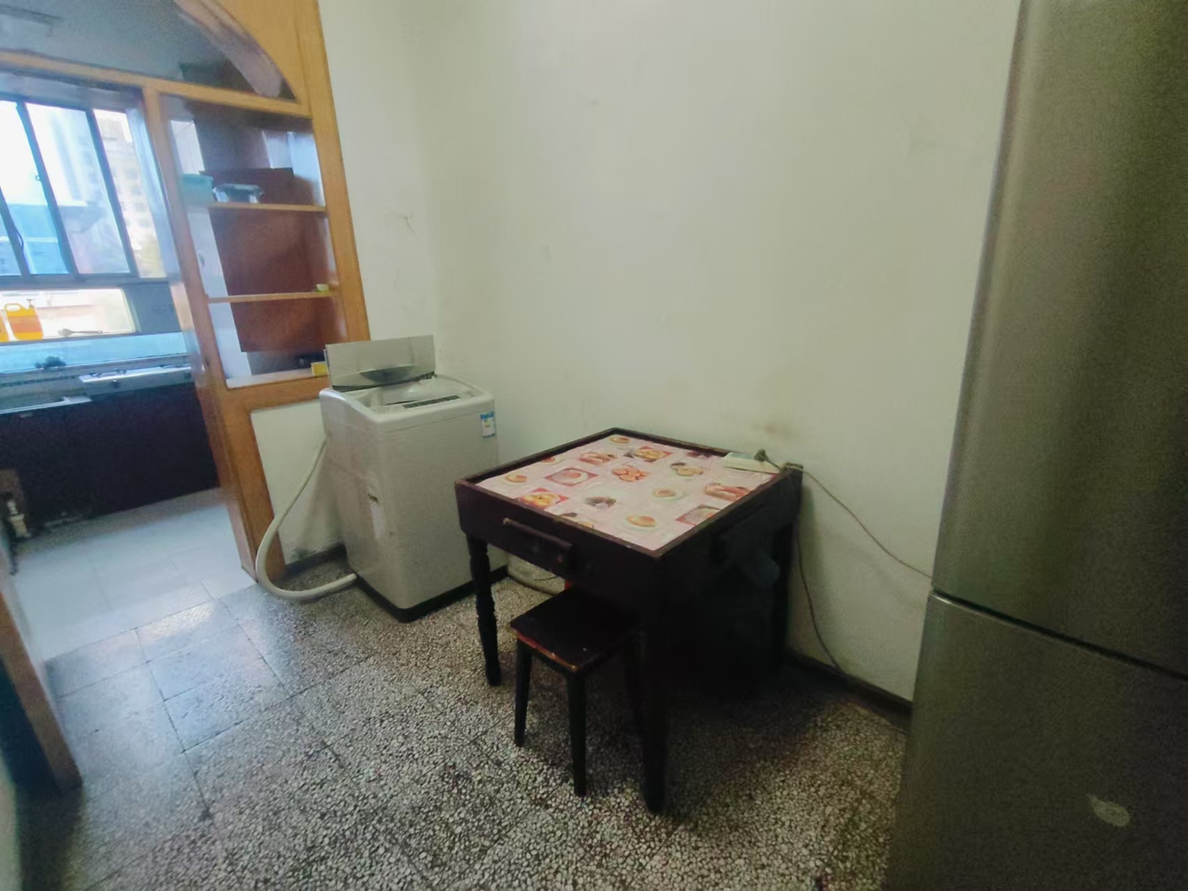 中兴村 2室1厅1卫 12.0万 中兴村 2室1厅1卫 12.0万室内图