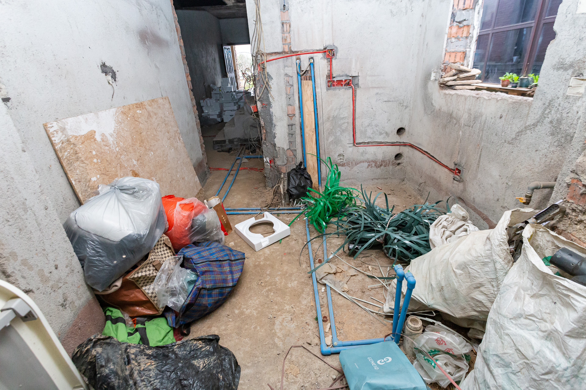 盈峰翠邸  4室2厅2卫    103.0万 盈峰翠邸  4室2厅2卫    103.0万厨房