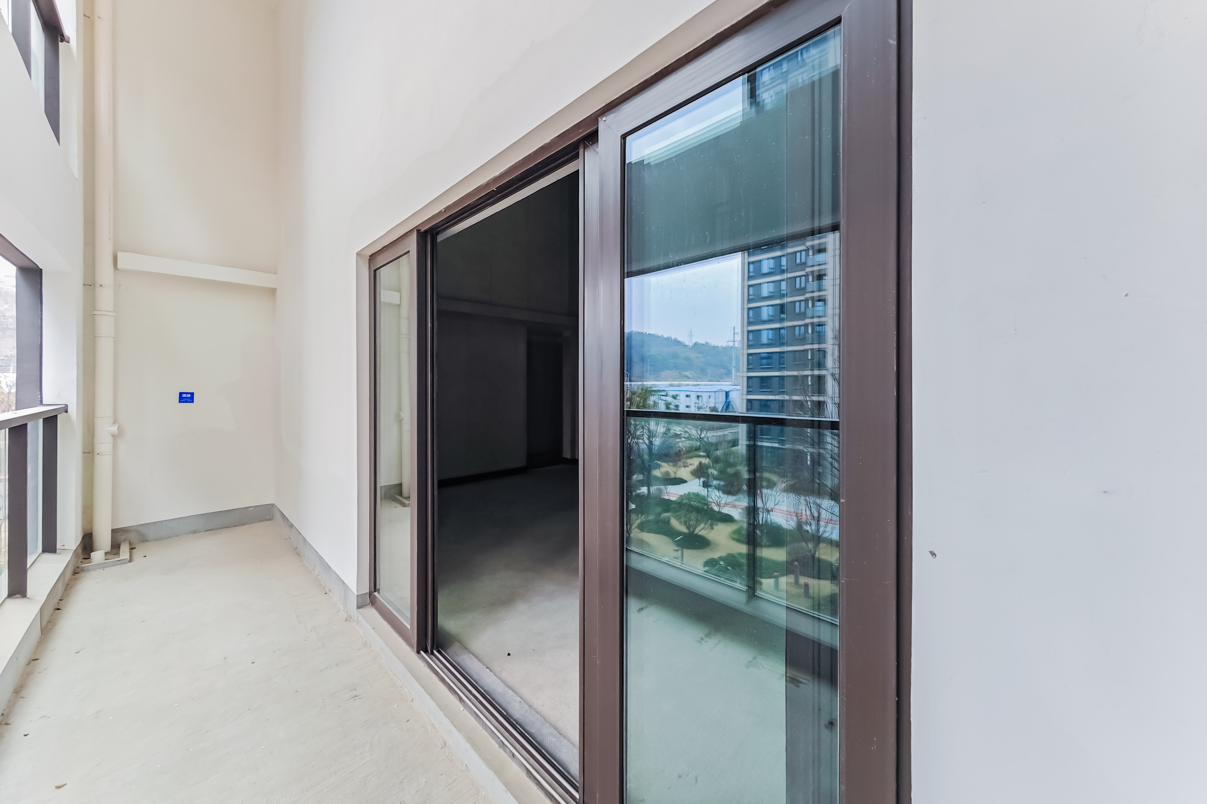建发玖洲观澜  4室2厅2卫   186.00万其他
