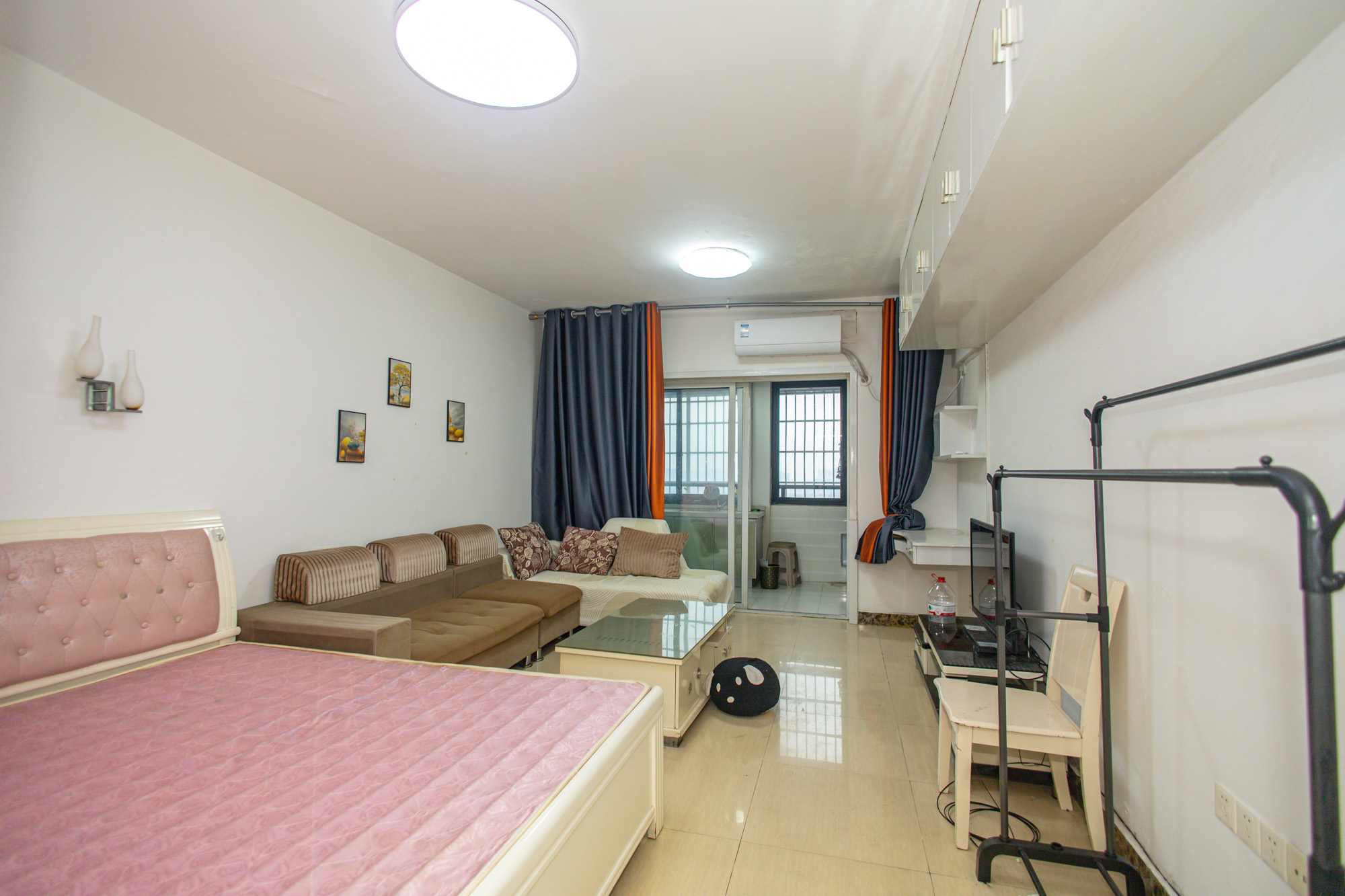 尚都花园城 1室1厅1卫 21.8万 尚都花园城 1室1厅1卫 21.8万客厅