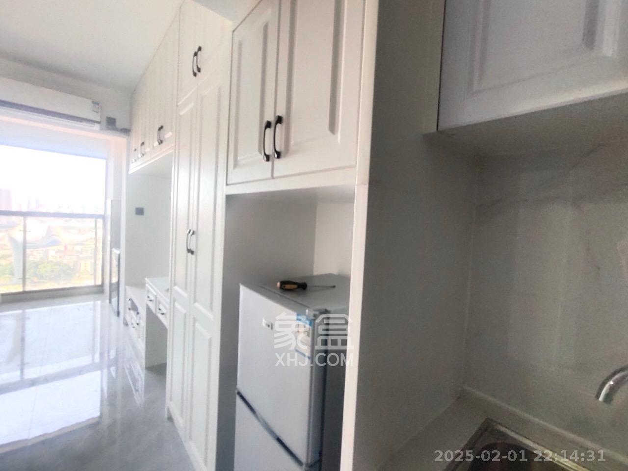 达美D6区  1室1厅1卫    1600.0元/月 达美D6区  1室1厅1卫    1600.0元/月室内图