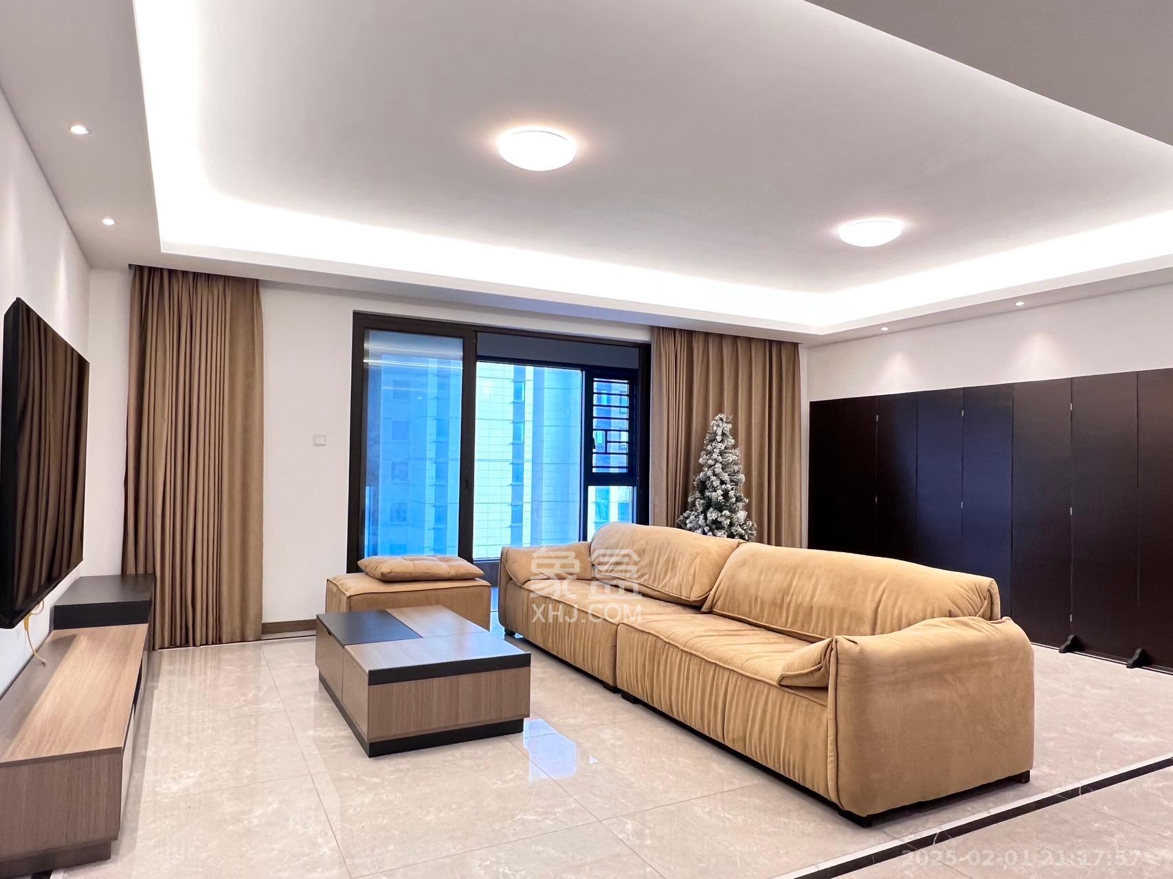 龙湖铂金中心(龙湖春江郦城) 3室2厅2卫 5300.0元/月 龙湖铂金中心(龙湖春江郦城) 3室2厅2卫 5300.0元/月室内图