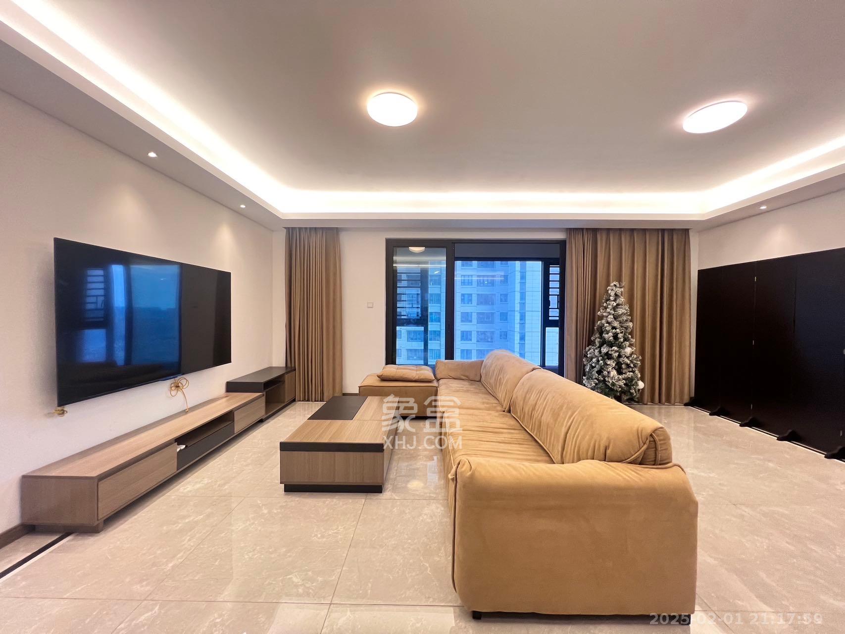 龙湖铂金中心(龙湖春江郦城) 3室2厅2卫 5300.0元/月 龙湖铂金中心(龙湖春江郦城) 3室2厅2卫 5300.0元/月室内图