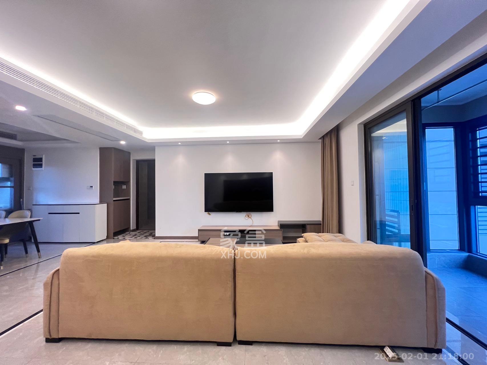 龙湖铂金中心(龙湖春江郦城) 3室2厅2卫 5300.0元/月 龙湖铂金中心(龙湖春江郦城) 3室2厅2卫 5300.0元/月室内图