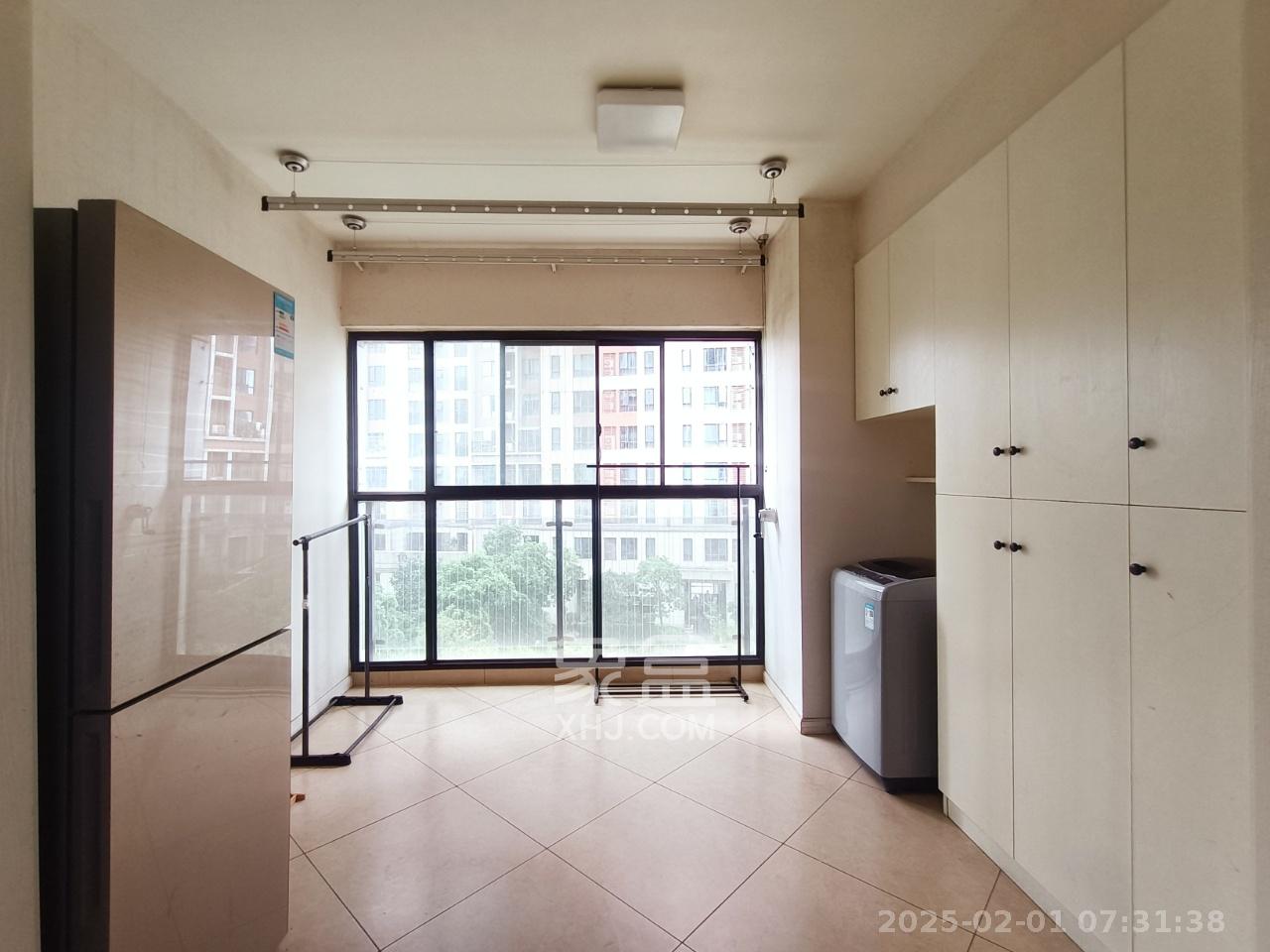 达美D6区 3室2厅1卫 2600.0元/月 达美D6区 3室2厅1卫 2600.0元/月室内图