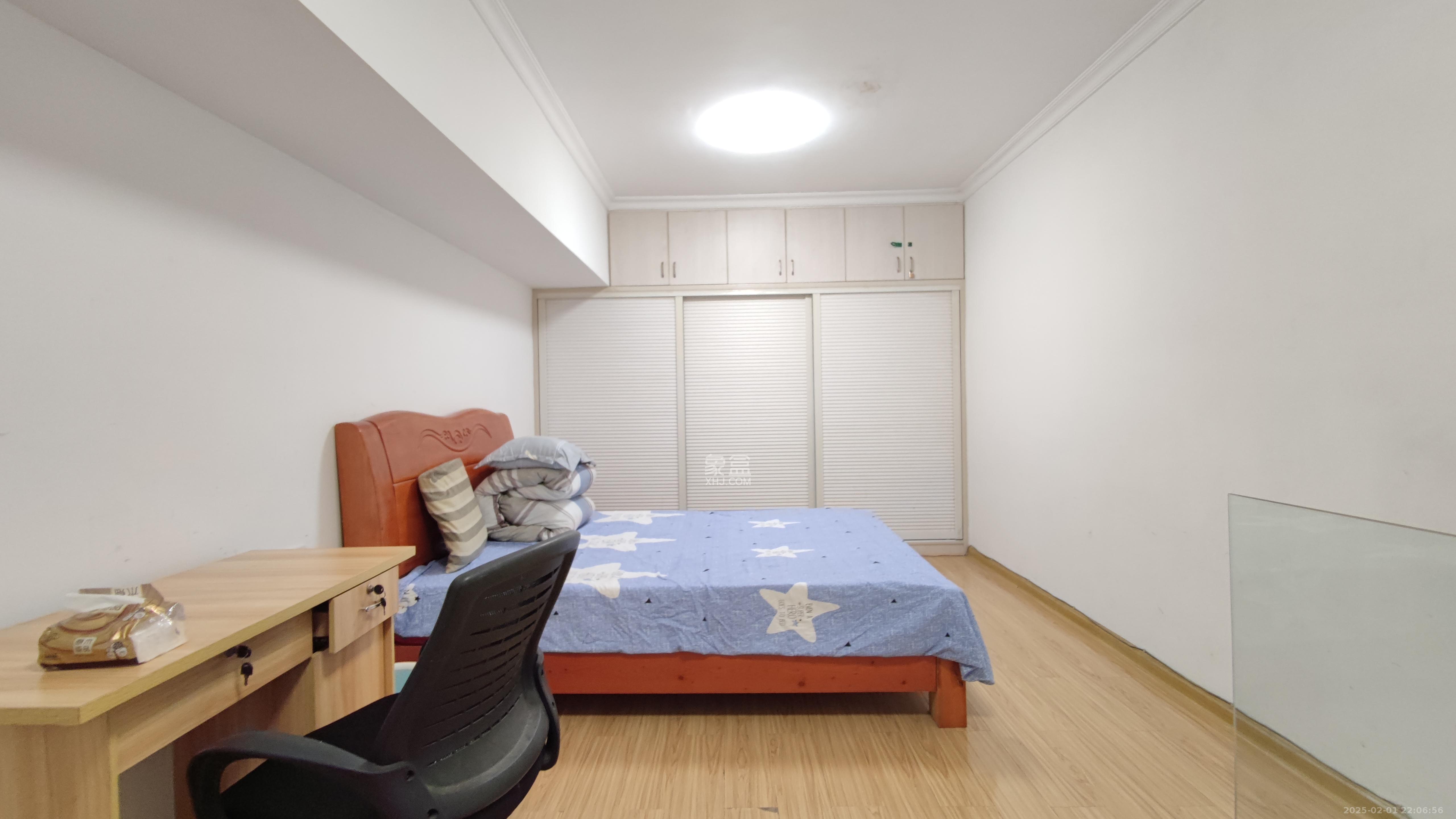 米兰春天 1室1厅1卫 1300.0元/月 米兰春天 1室1厅1卫 1300.0元/月室内图