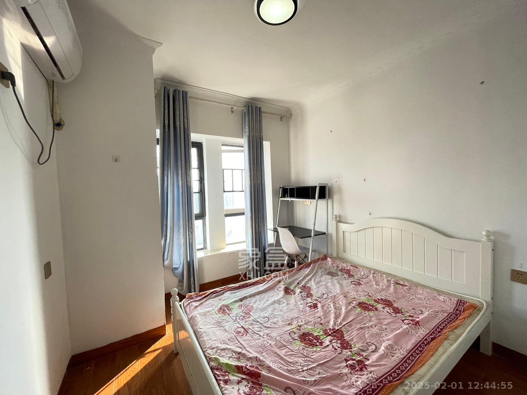 荣盛花语馨苑 2室2厅1卫 2300.0元/月 荣盛花语馨苑 2室2厅1卫 2300.0元/月室内图