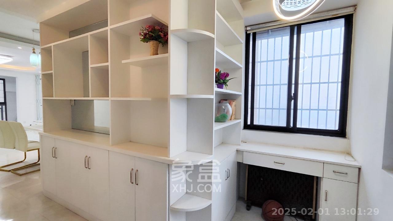 长大卧琥  2室2厅1卫    2400.0元/月室内图