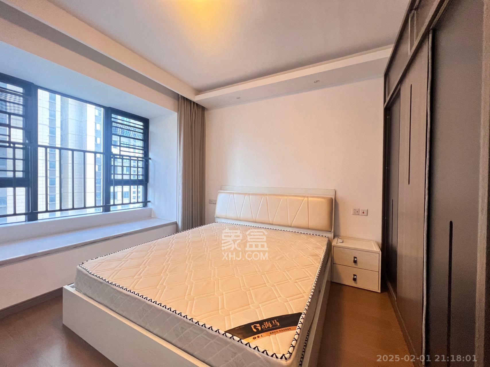 龙湖铂金中心(龙湖春江郦城) 3室2厅2卫 5300.0元/月 龙湖铂金中心(龙湖春江郦城) 3室2厅2卫 5300.0元/月室内图